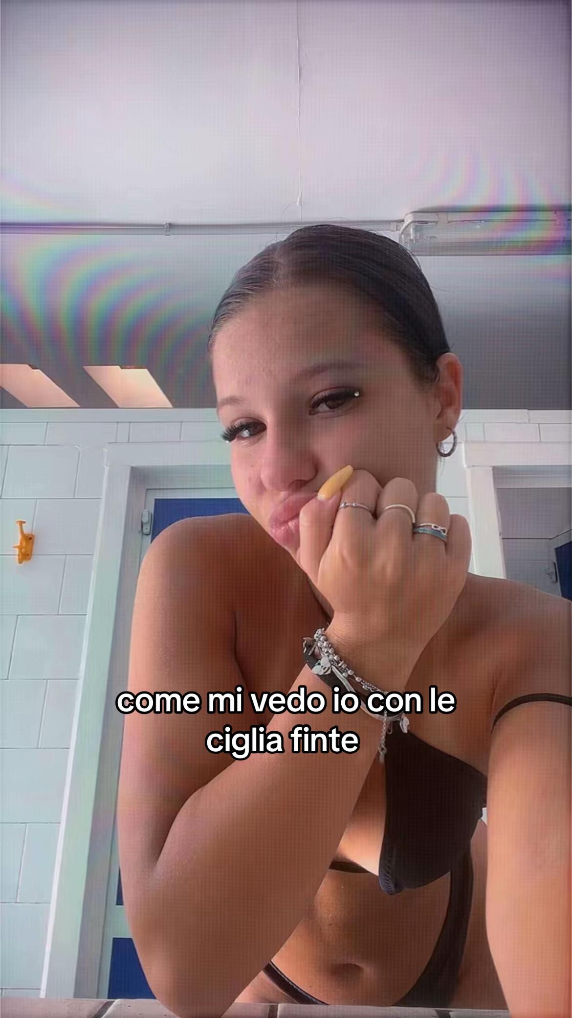 @👸🏻