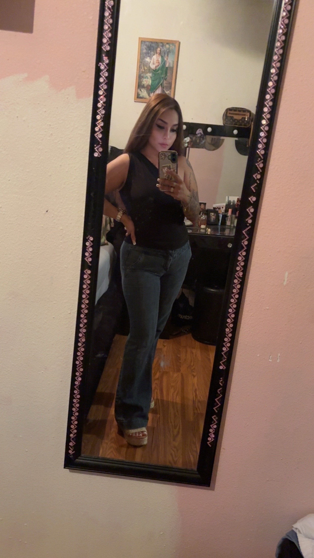 @Viridiana