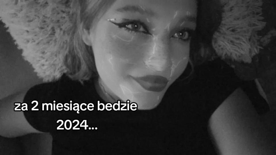 @paullineczeqq