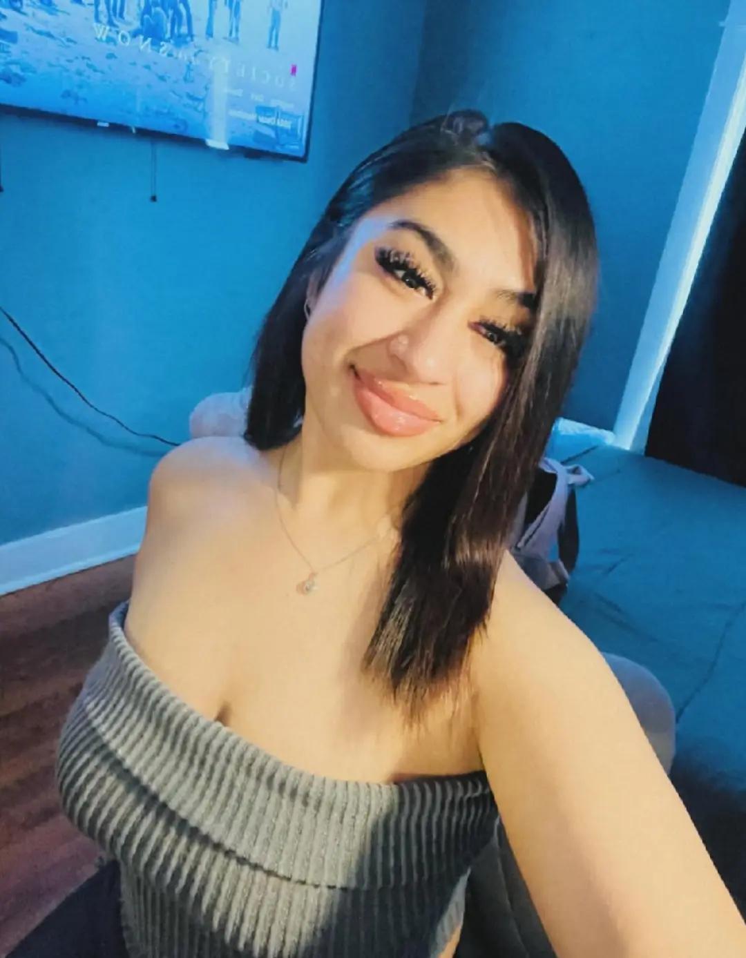 @Weluvanahii