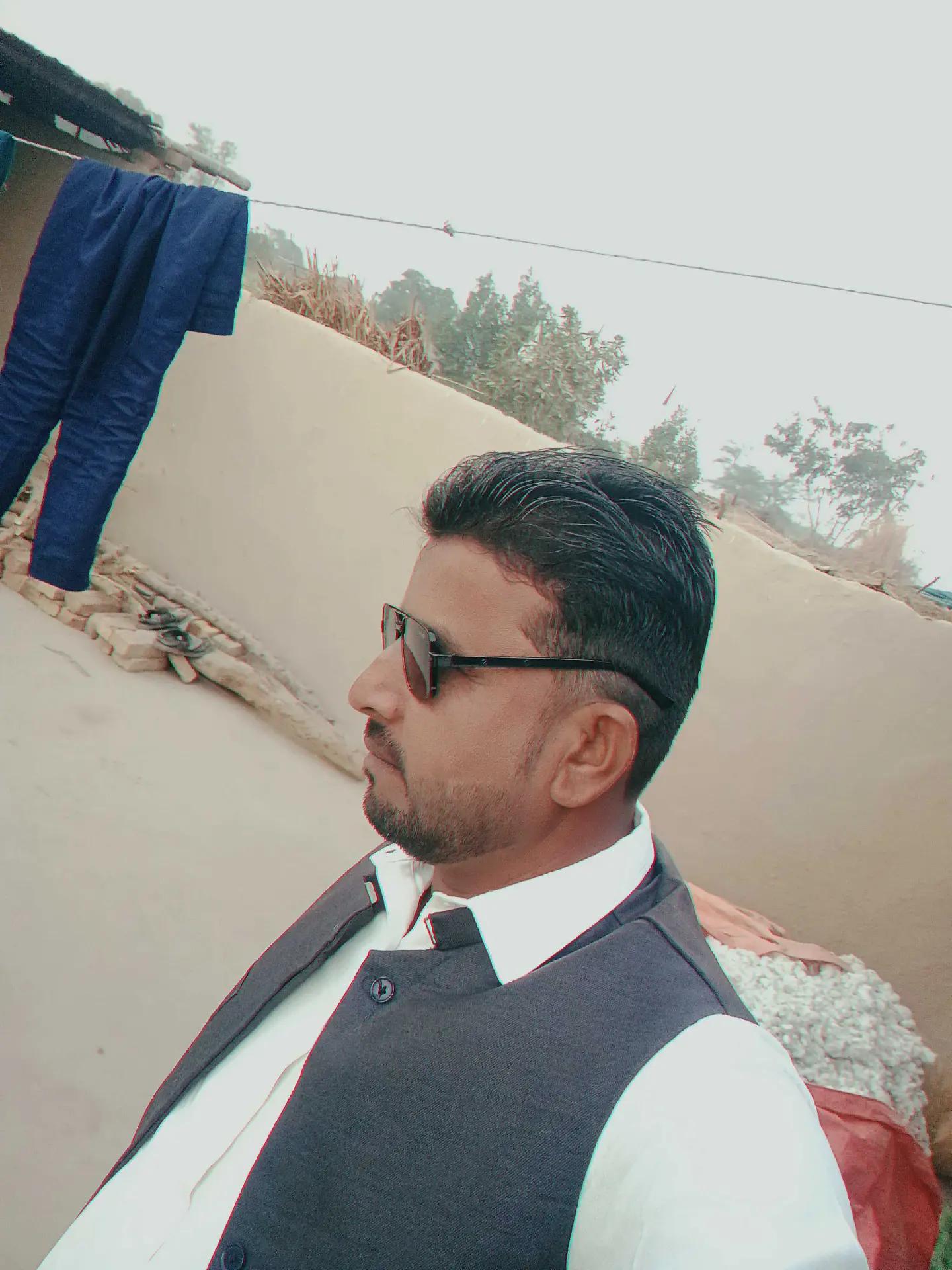 @Mr.Arjun kachhi