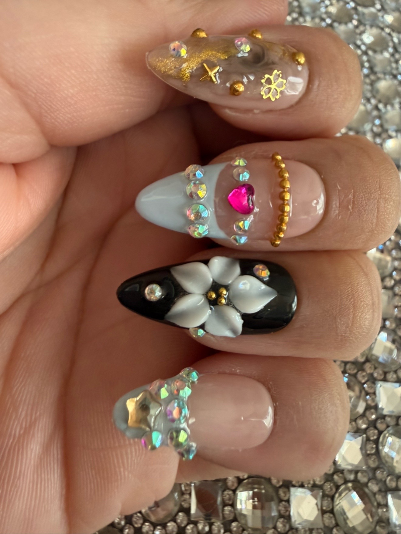 @Pretty Girls, Plants & Glam