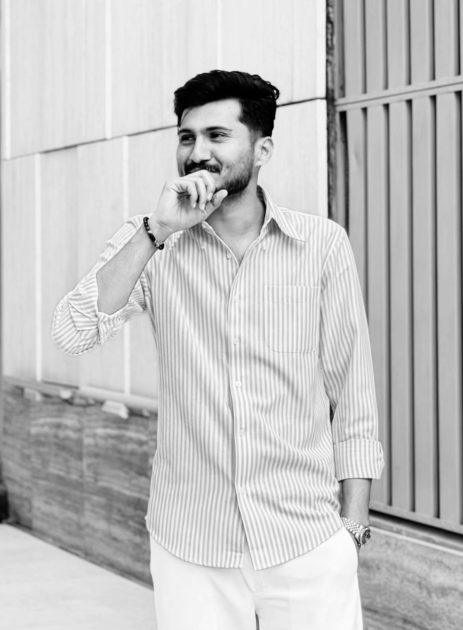 @Farhan 🇴🇲🇦🇪🇹🇷