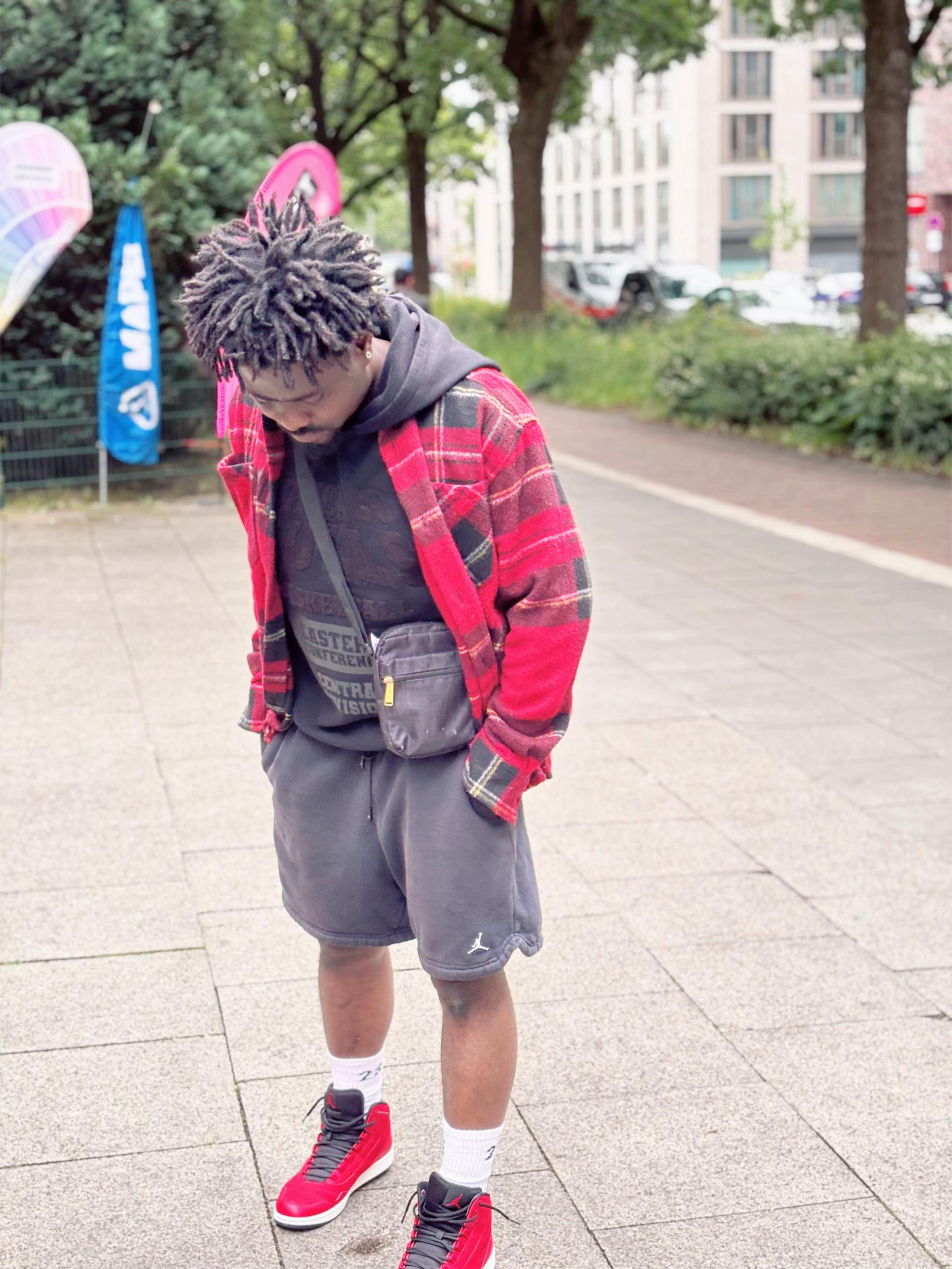 @HEPSIE 🌺 papa 🇩🇪 🇬🇭