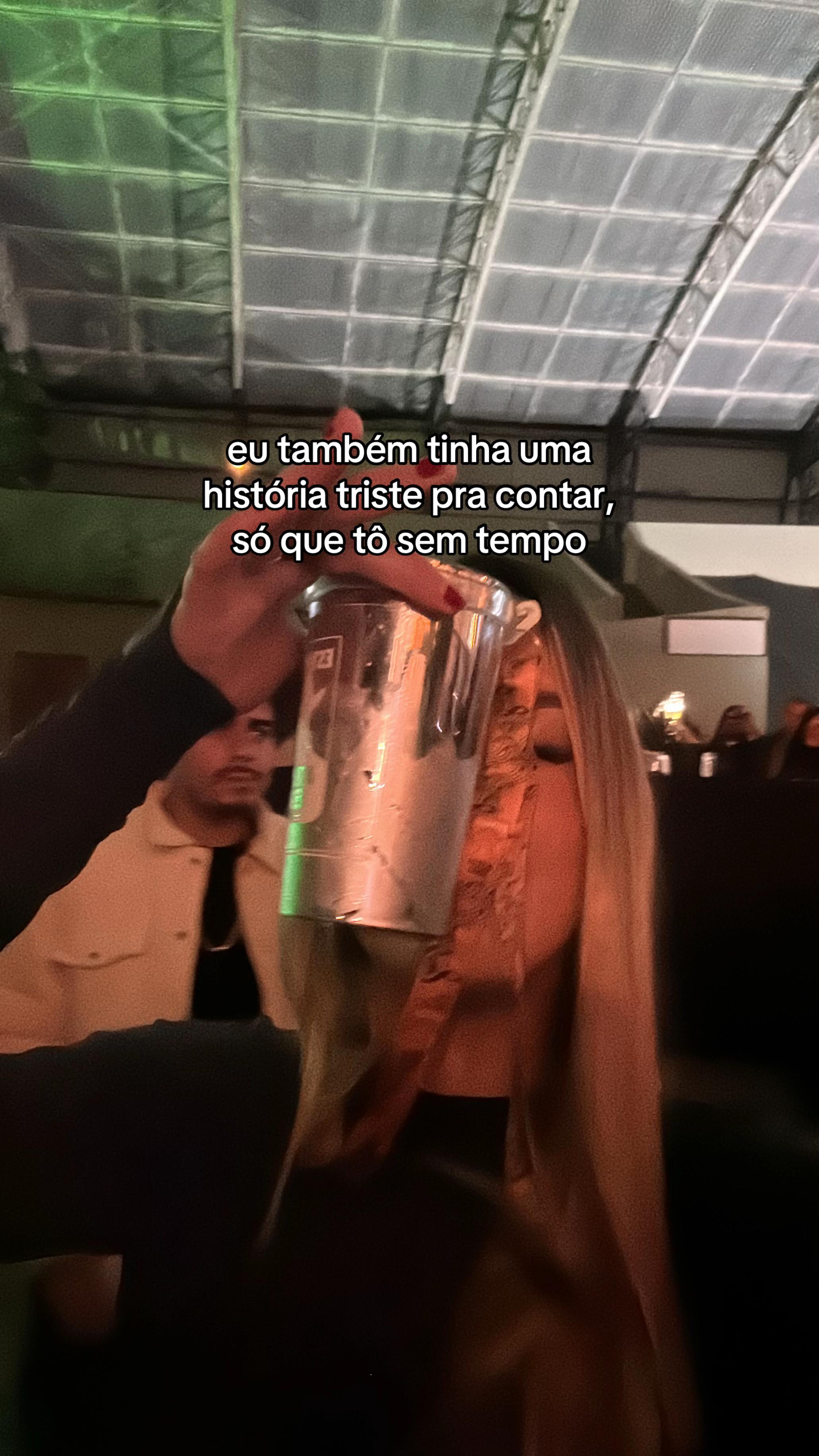 @Karine Vitoria.