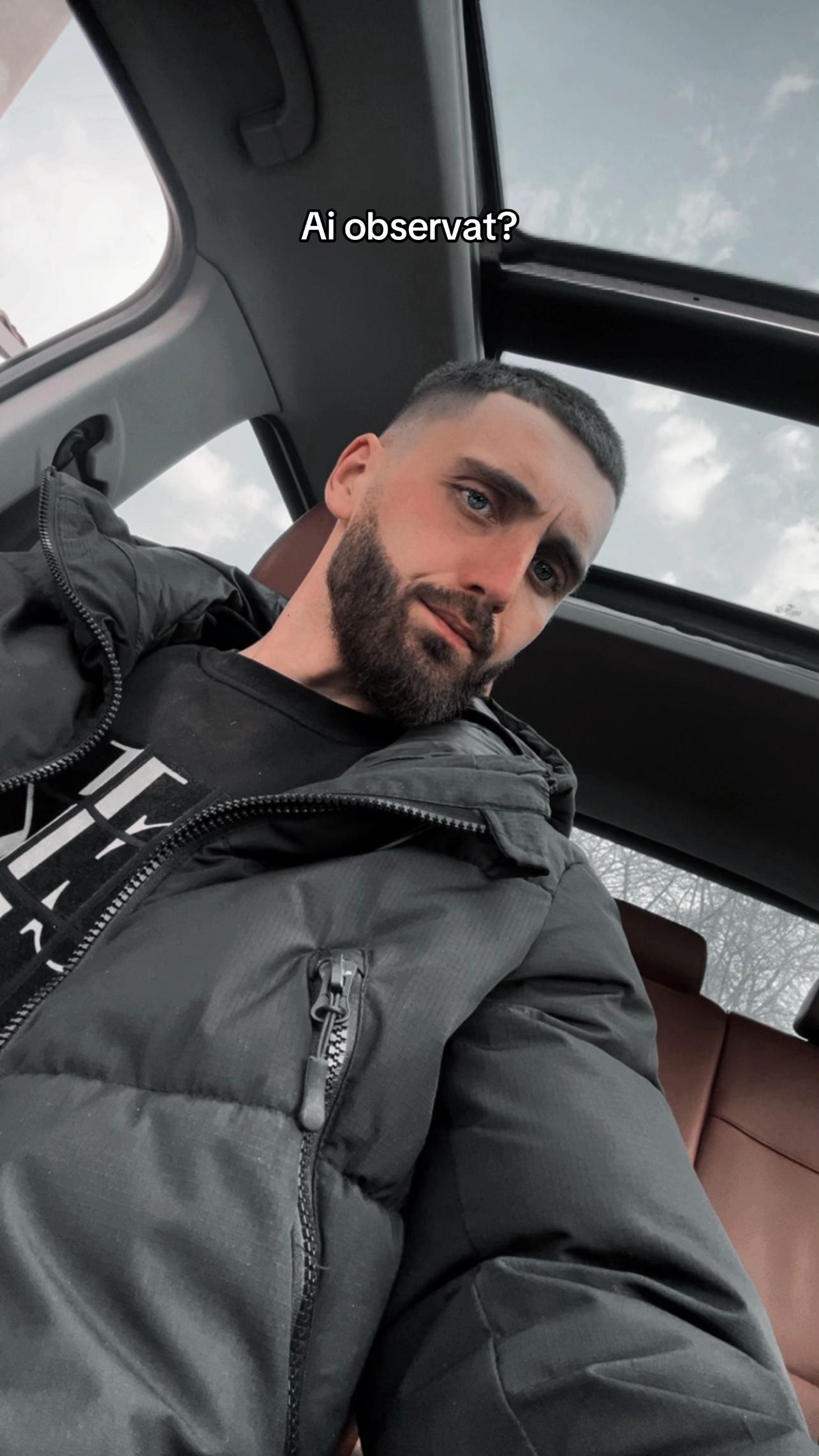 @𝐒