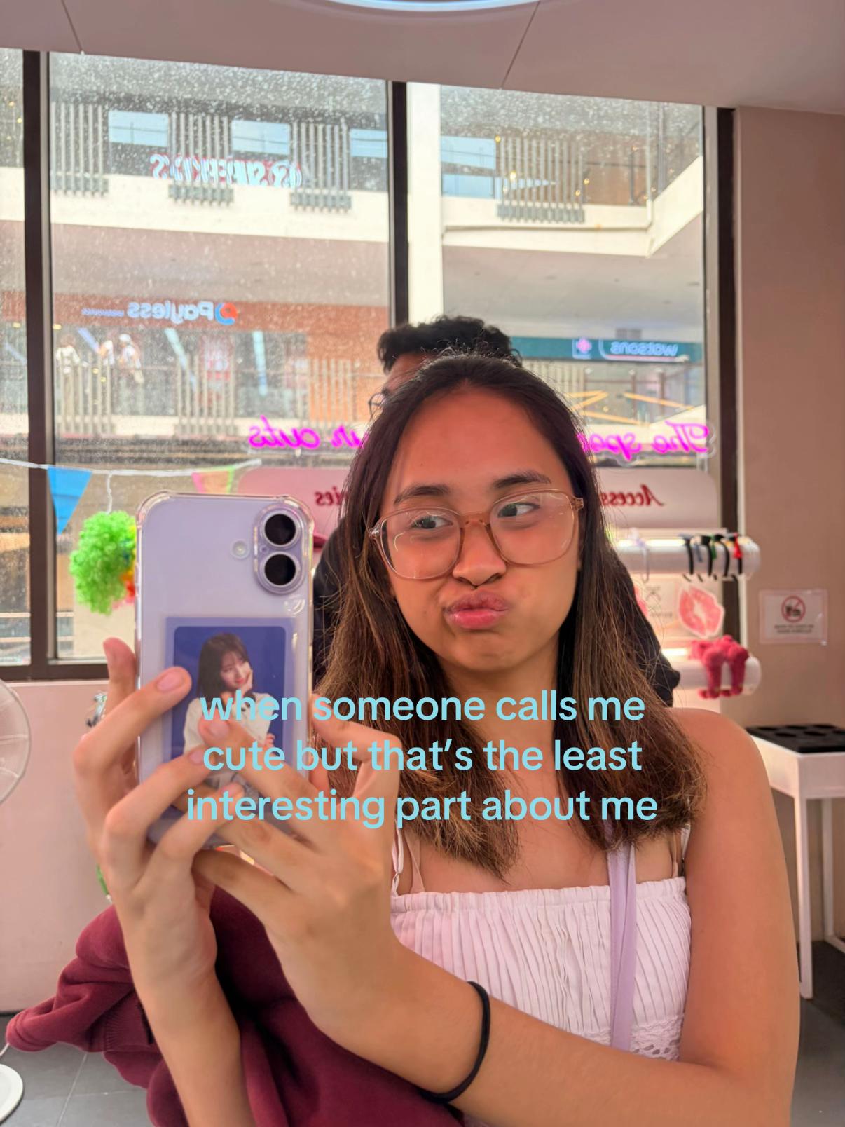 @☻