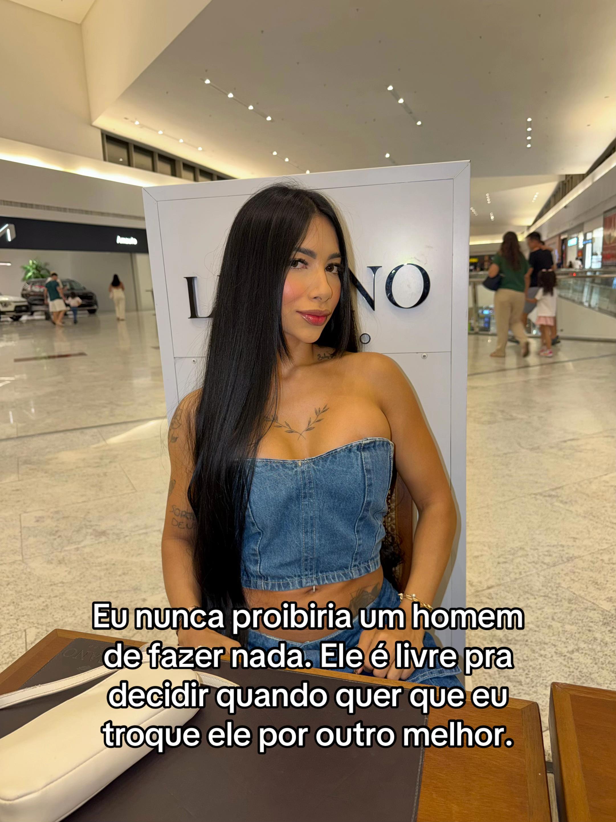 @LR 💋