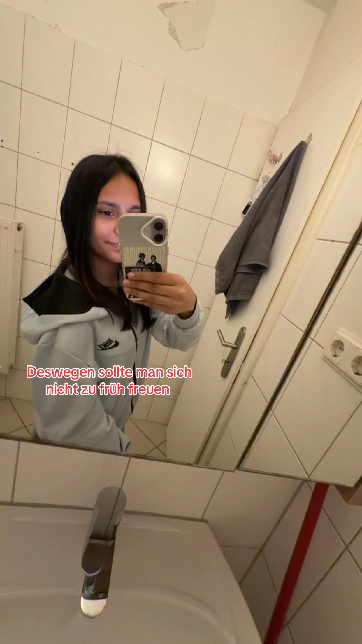 @Angi47