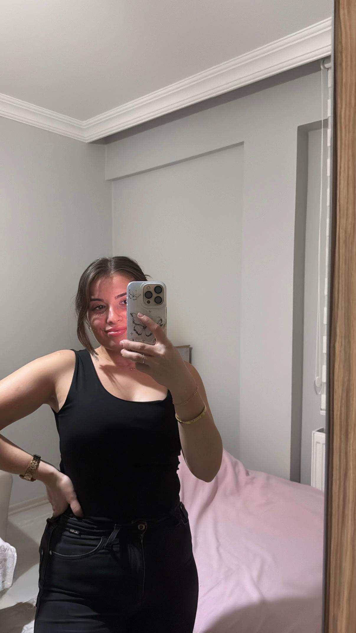 @Merve Sarı