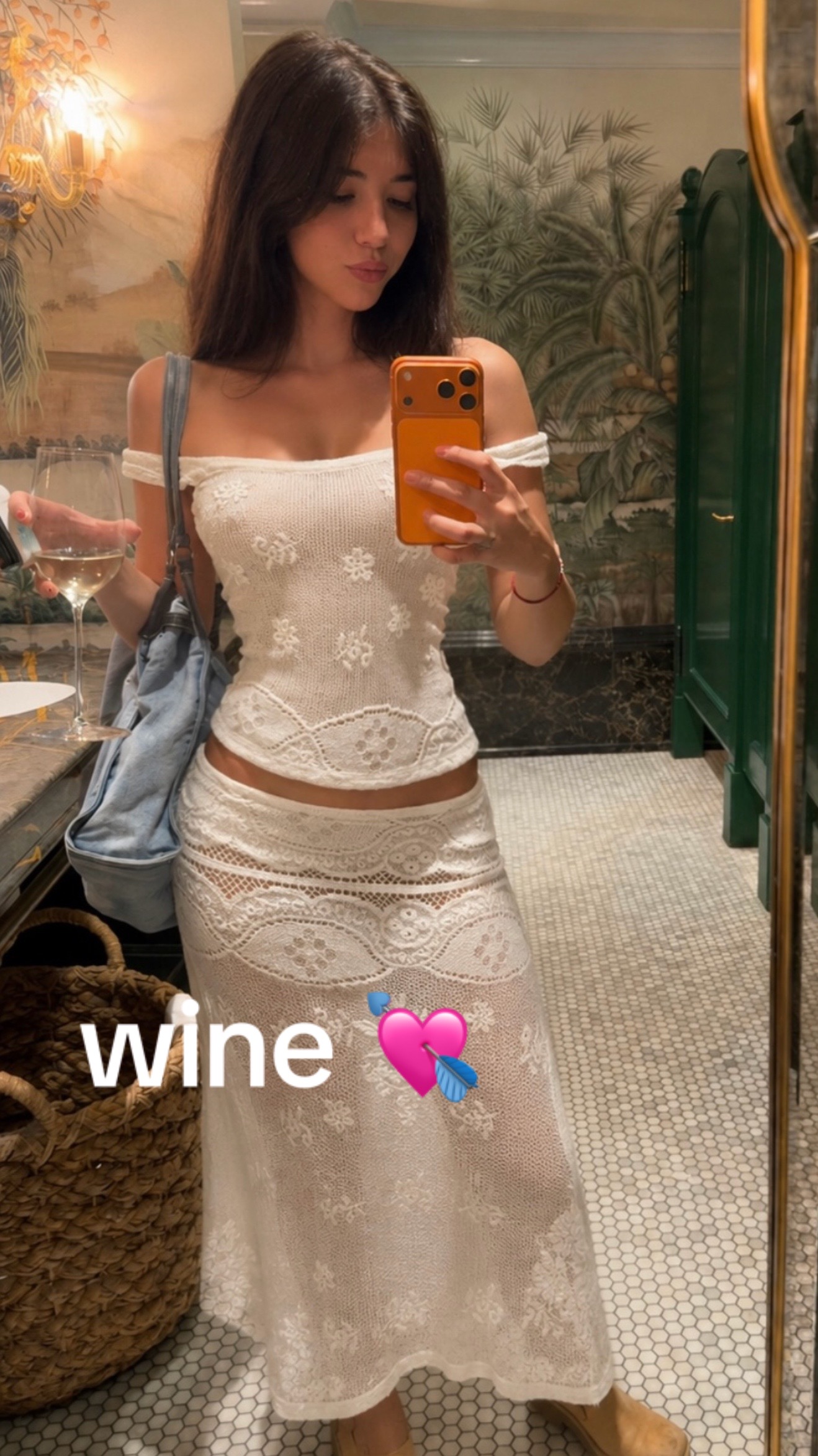 @sophiafone