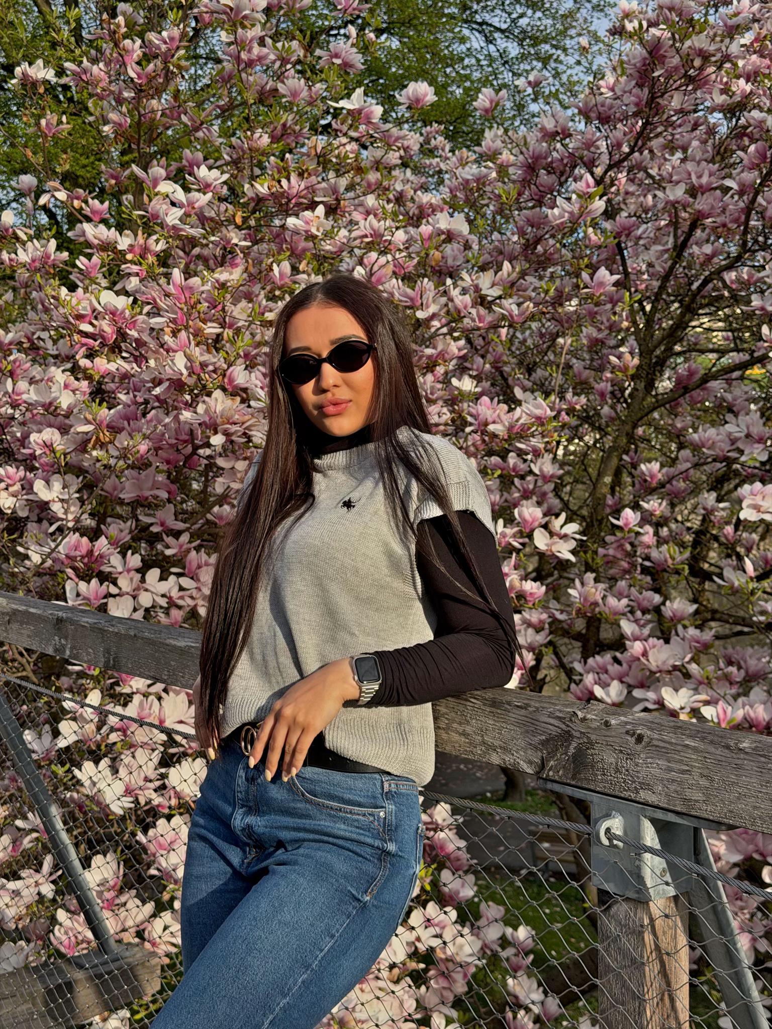 @𝒜𝓃𝓃𝑔𝑒.𝓁𝒾𝓃𝒶