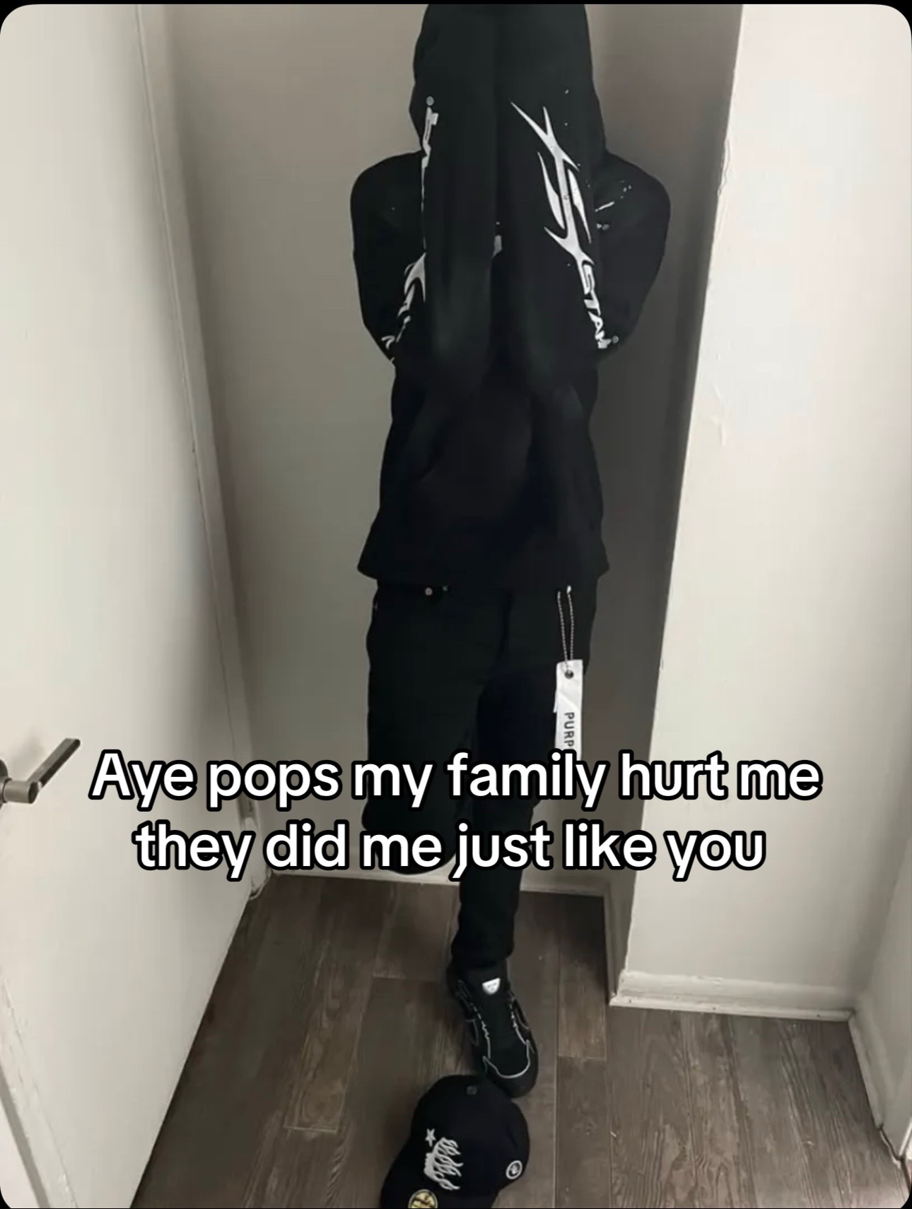 @mrwalkshitdownnn