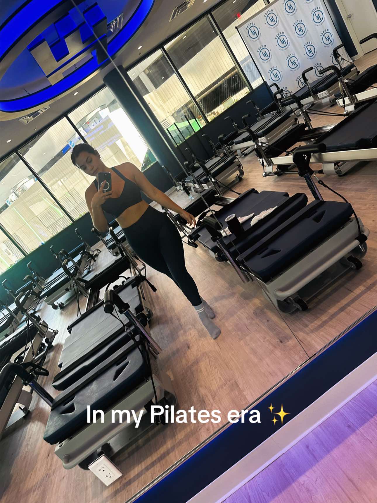 @stephanieprenticev