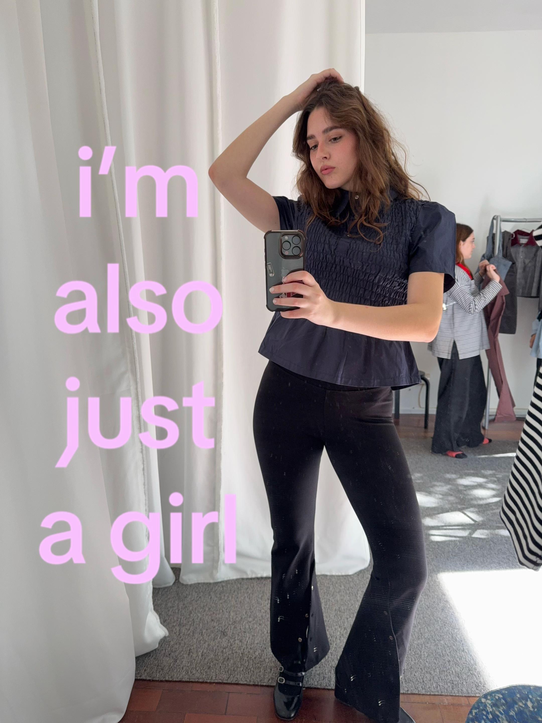 @laracarro