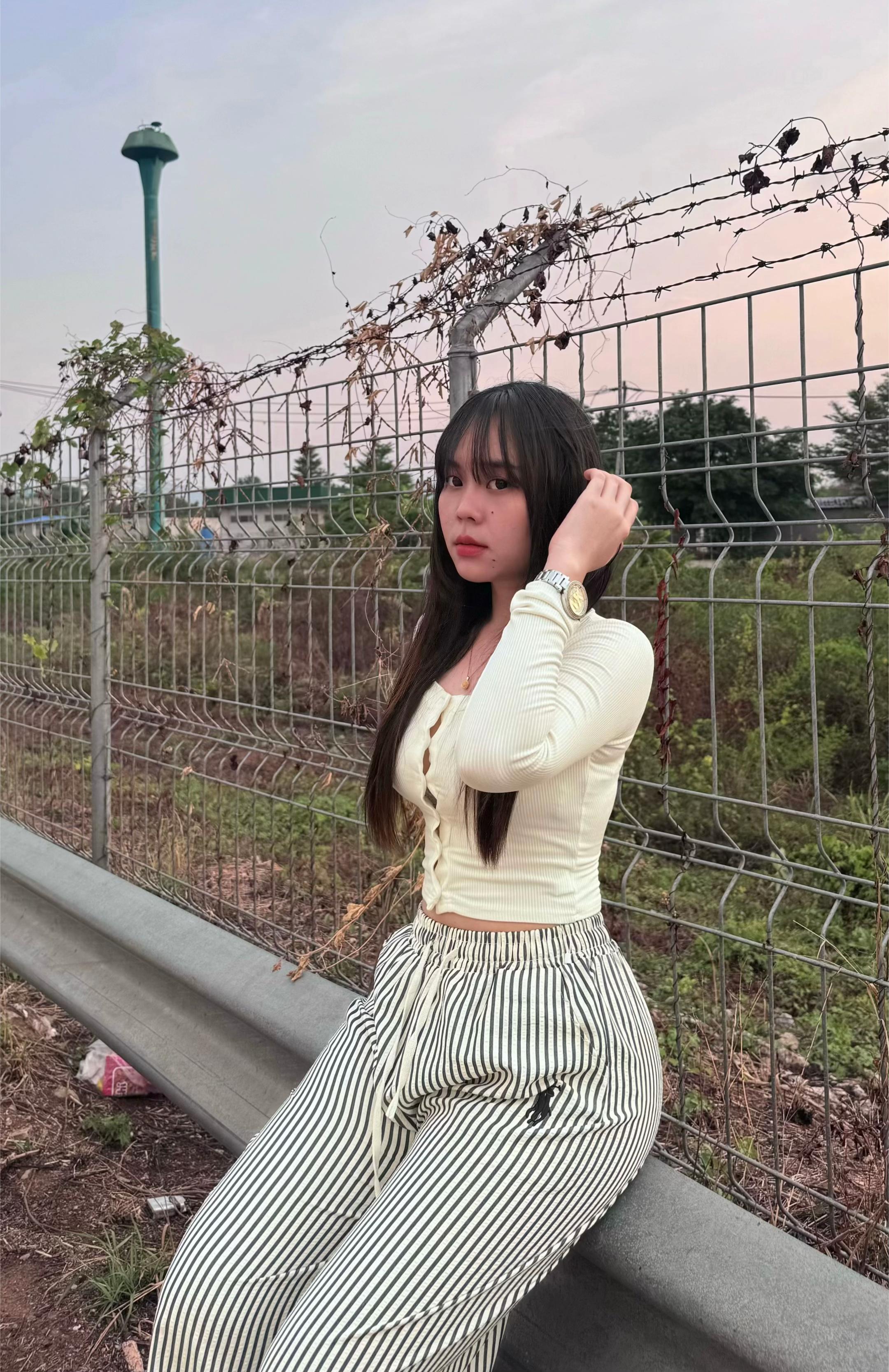 @Y 🎀