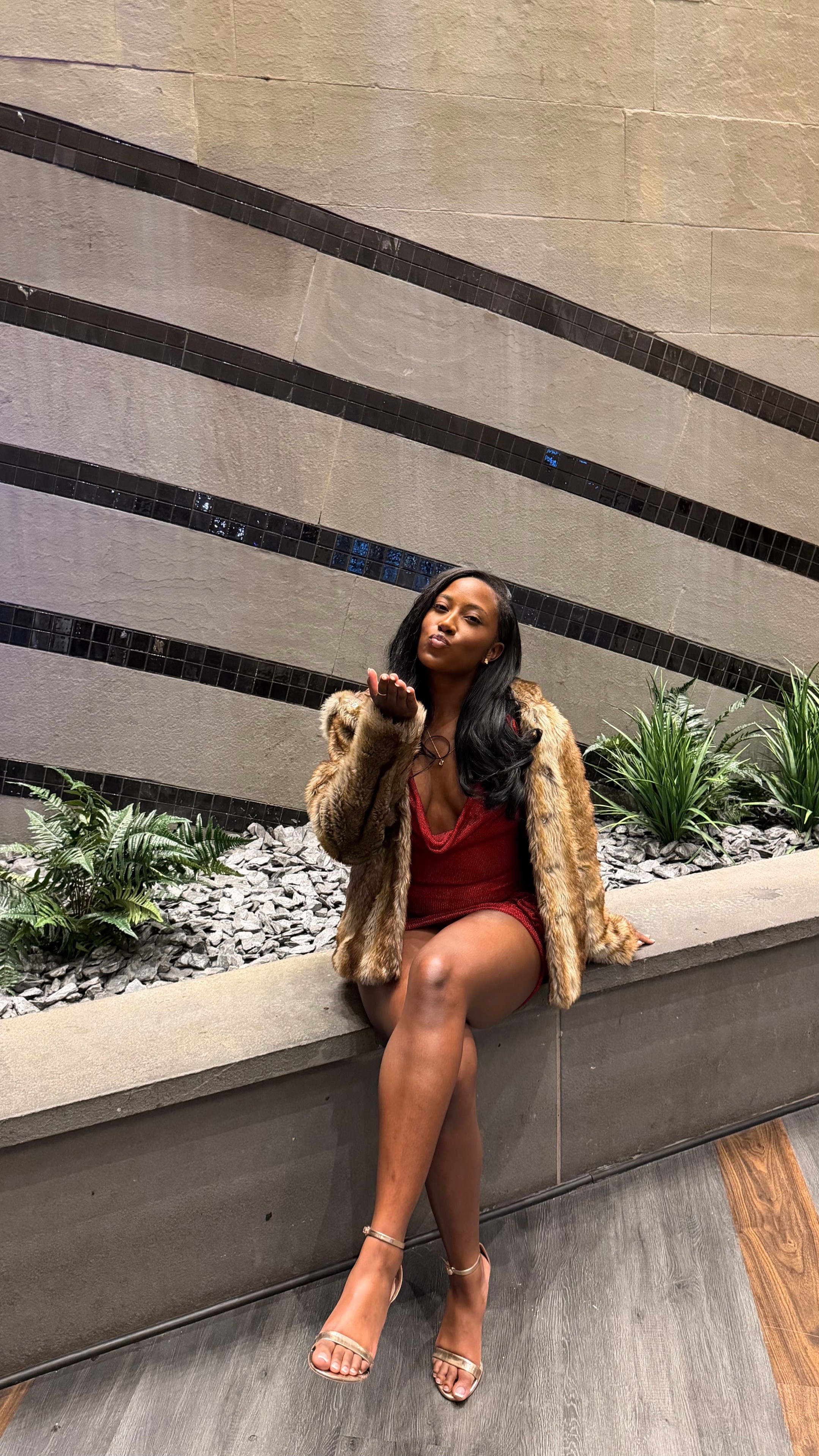 @Iyana 🕺🏾