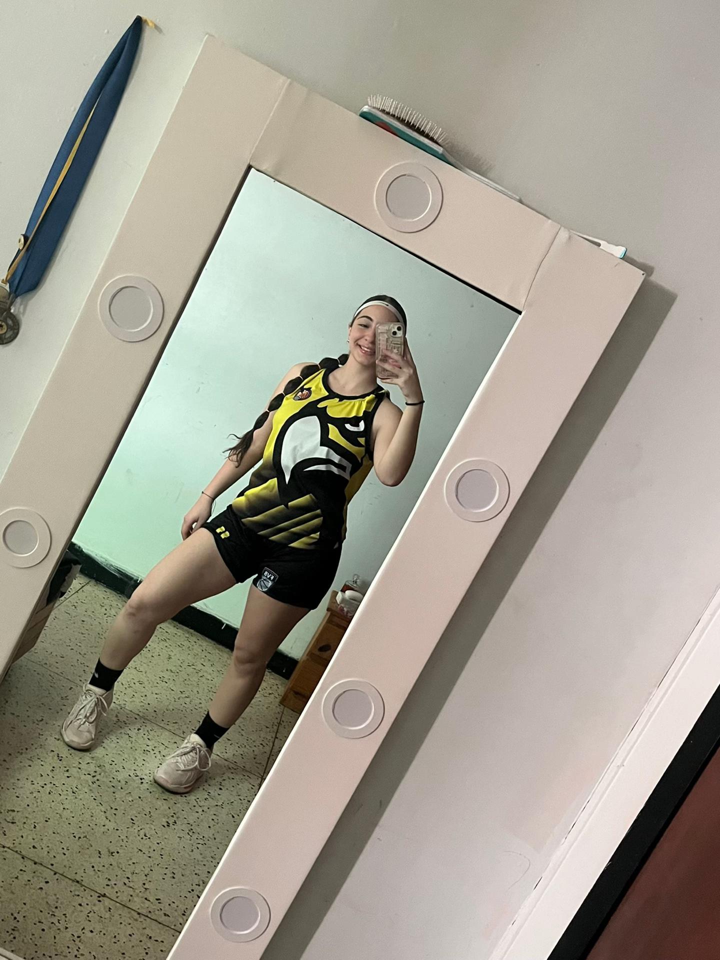@Yara🌟