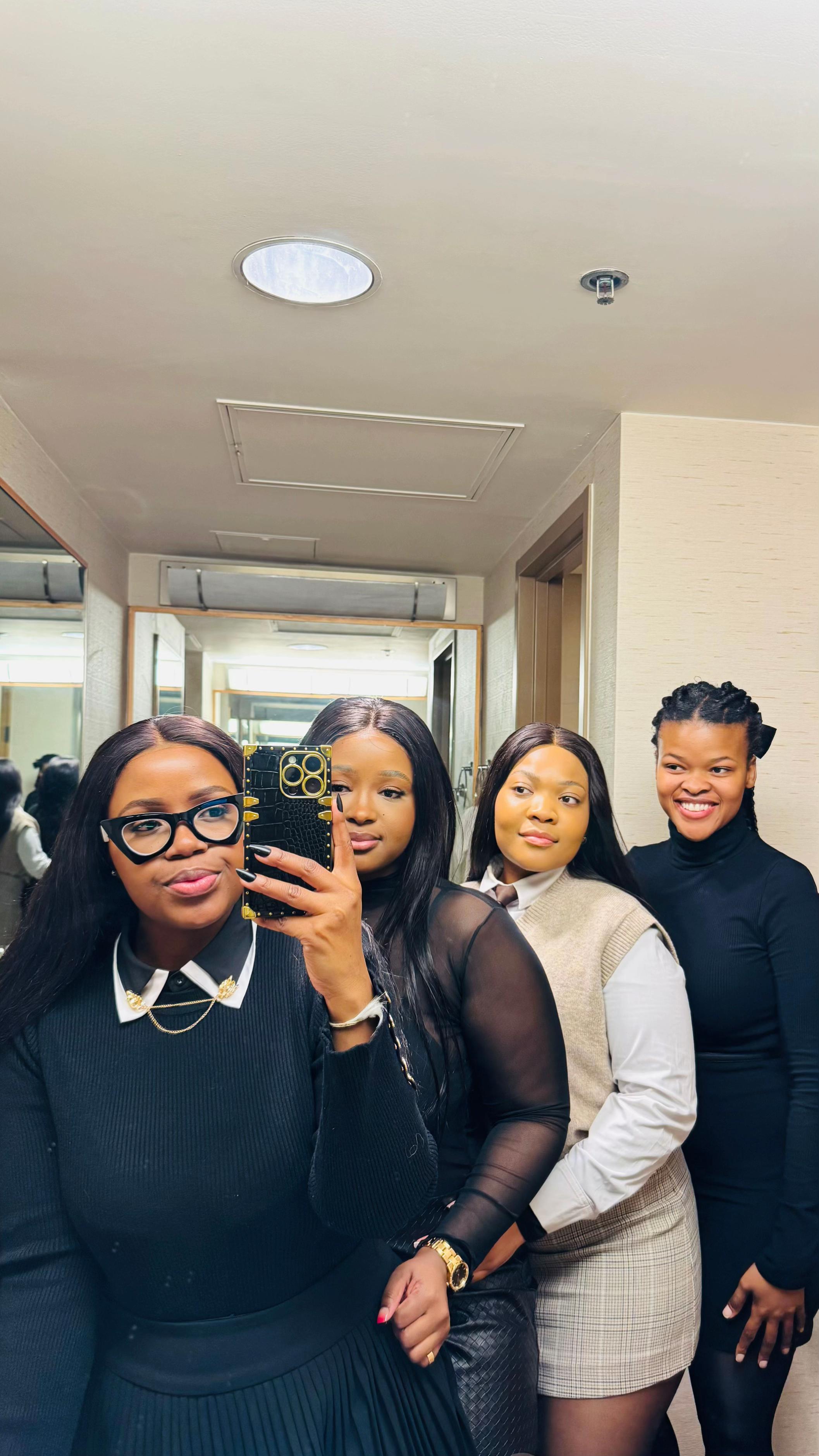 @Amanda_Simelane