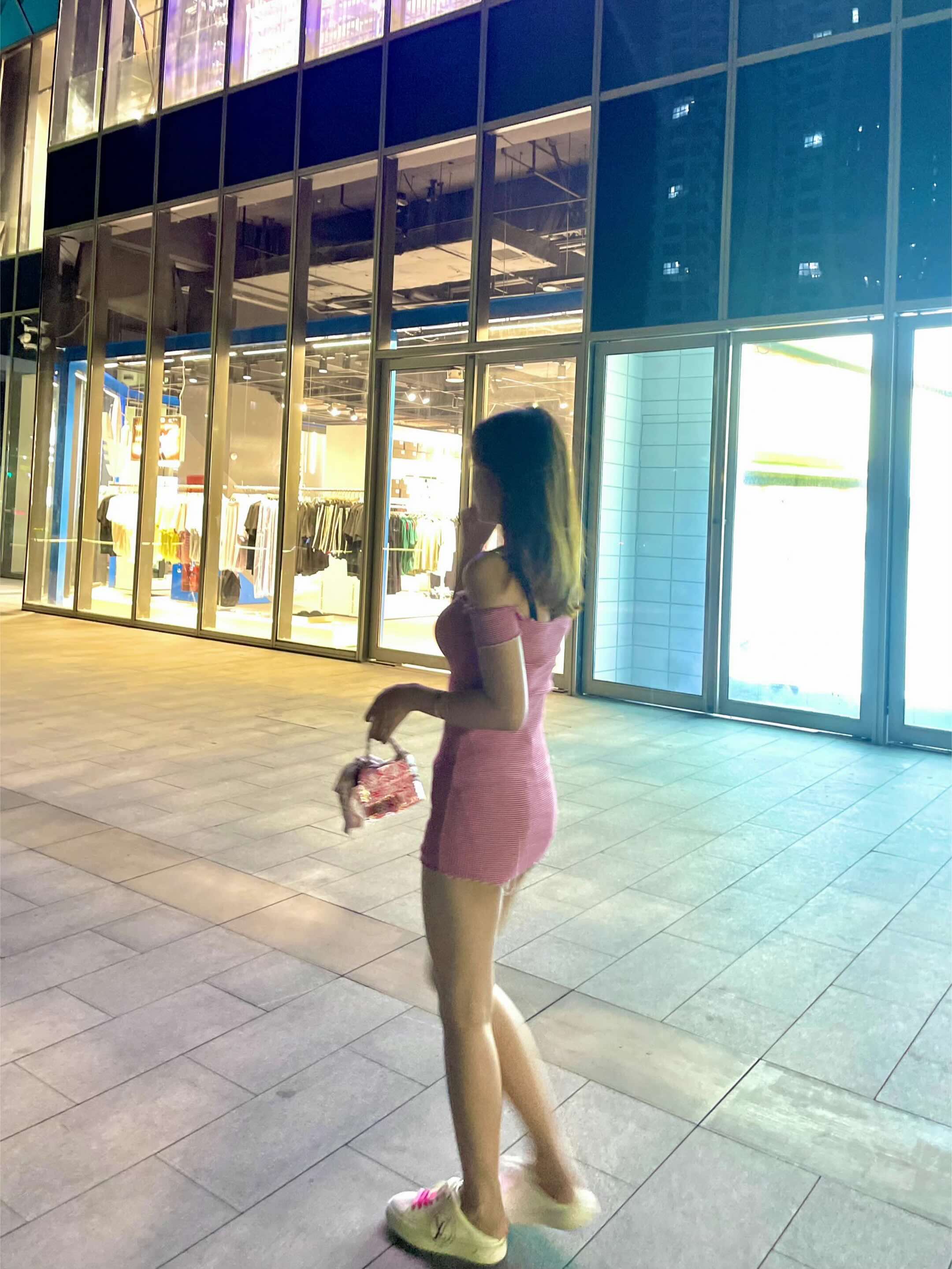 @小肉阿姨yi
