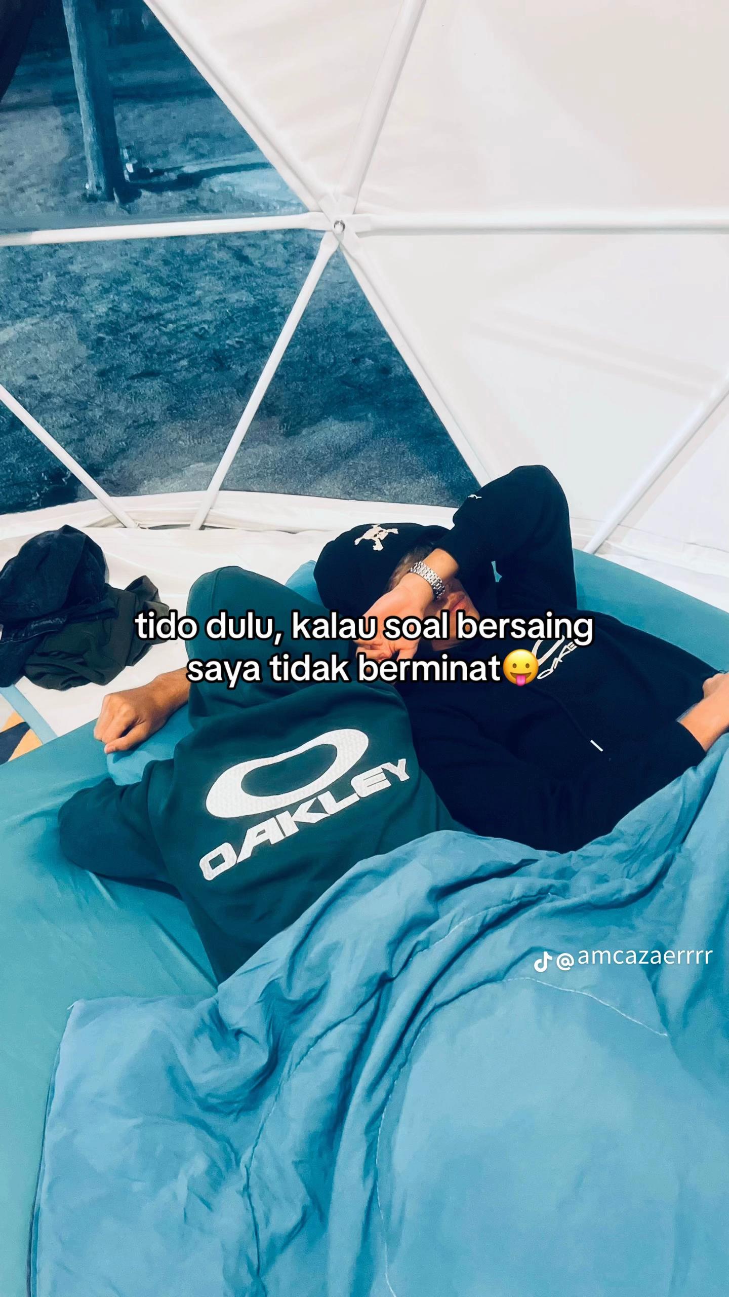 @𝑨𝒍𝒐𝒏𝒈🕺🏼