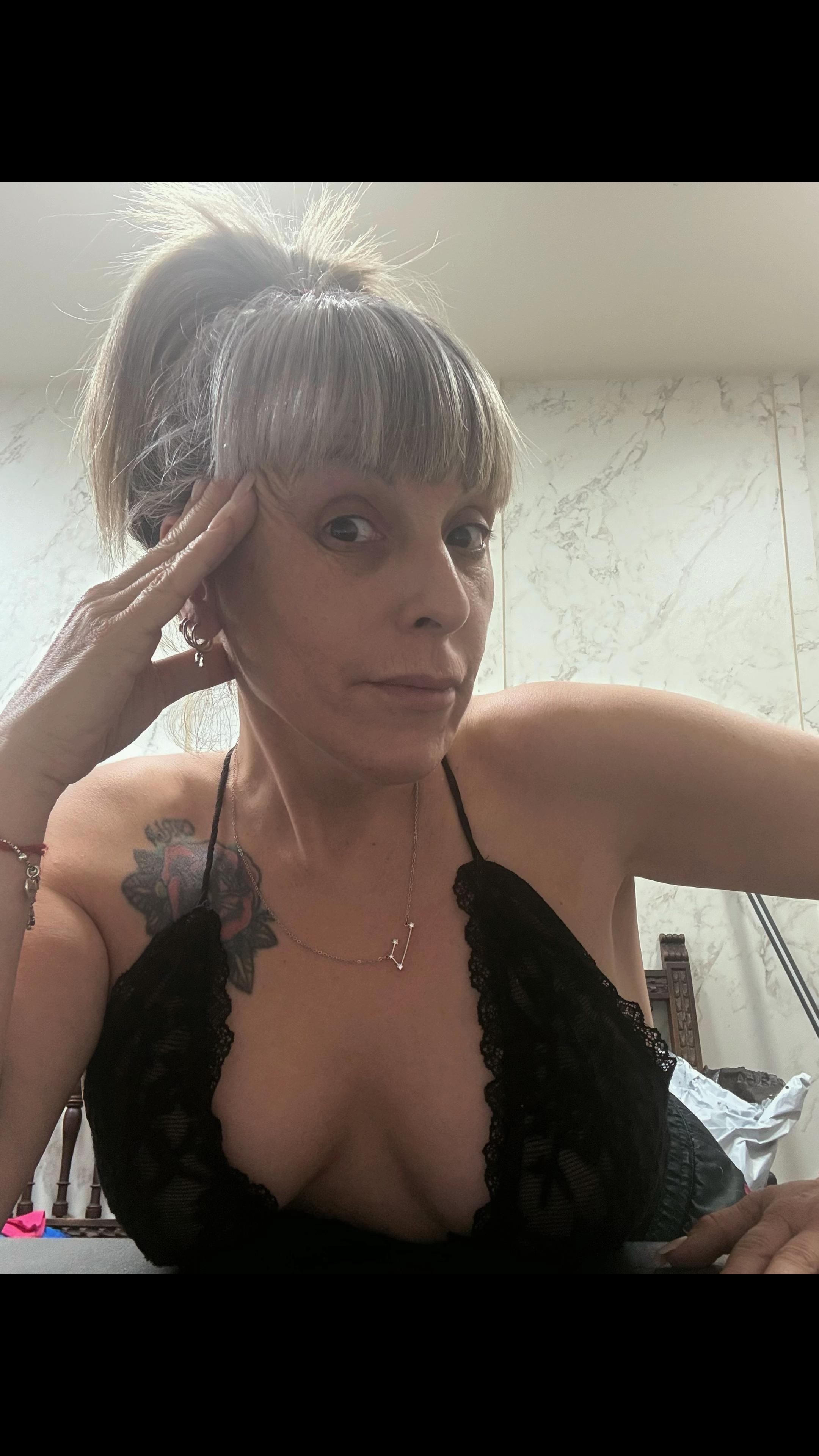 @Anacar77