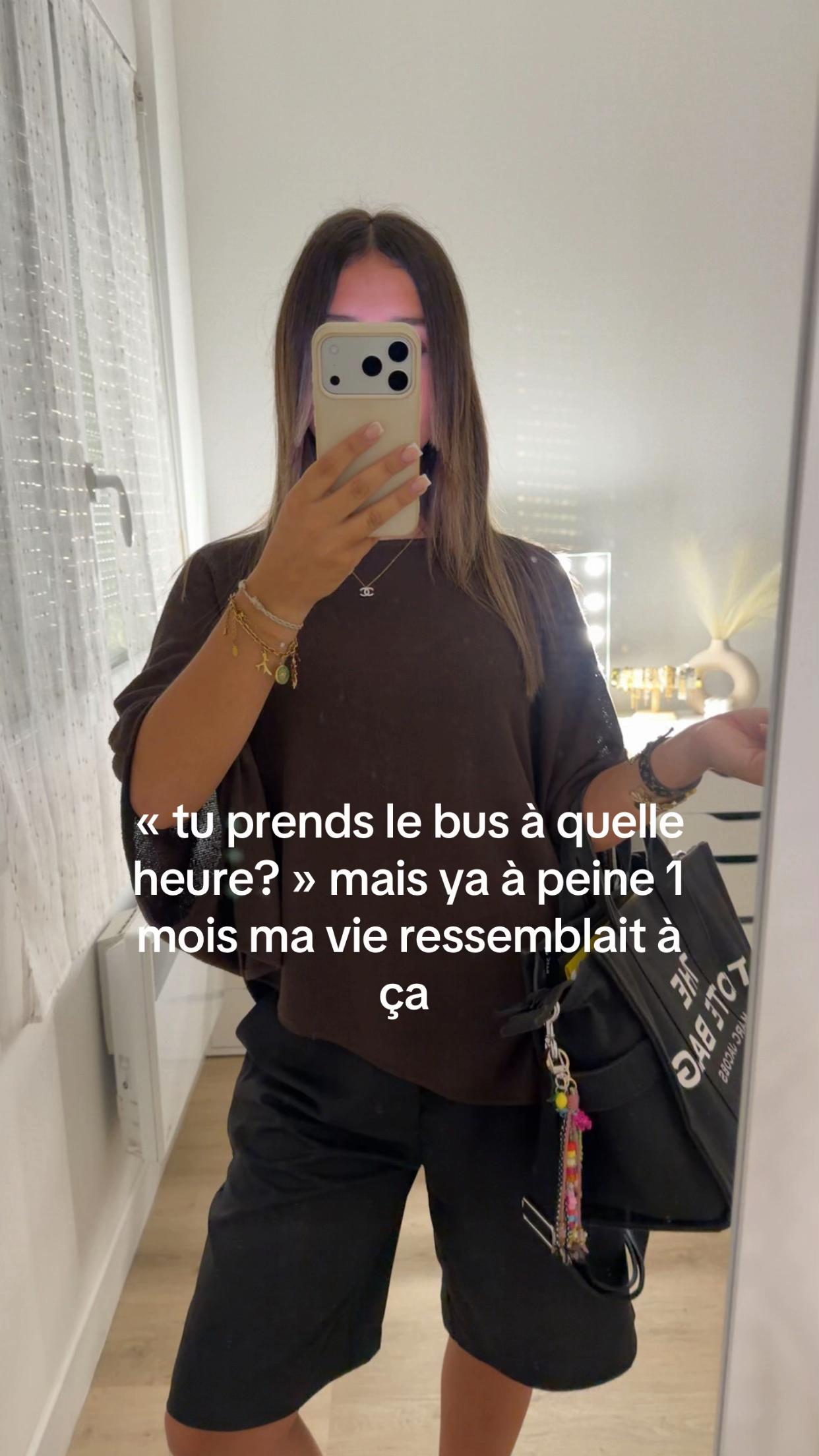 @𝗞 𝗛