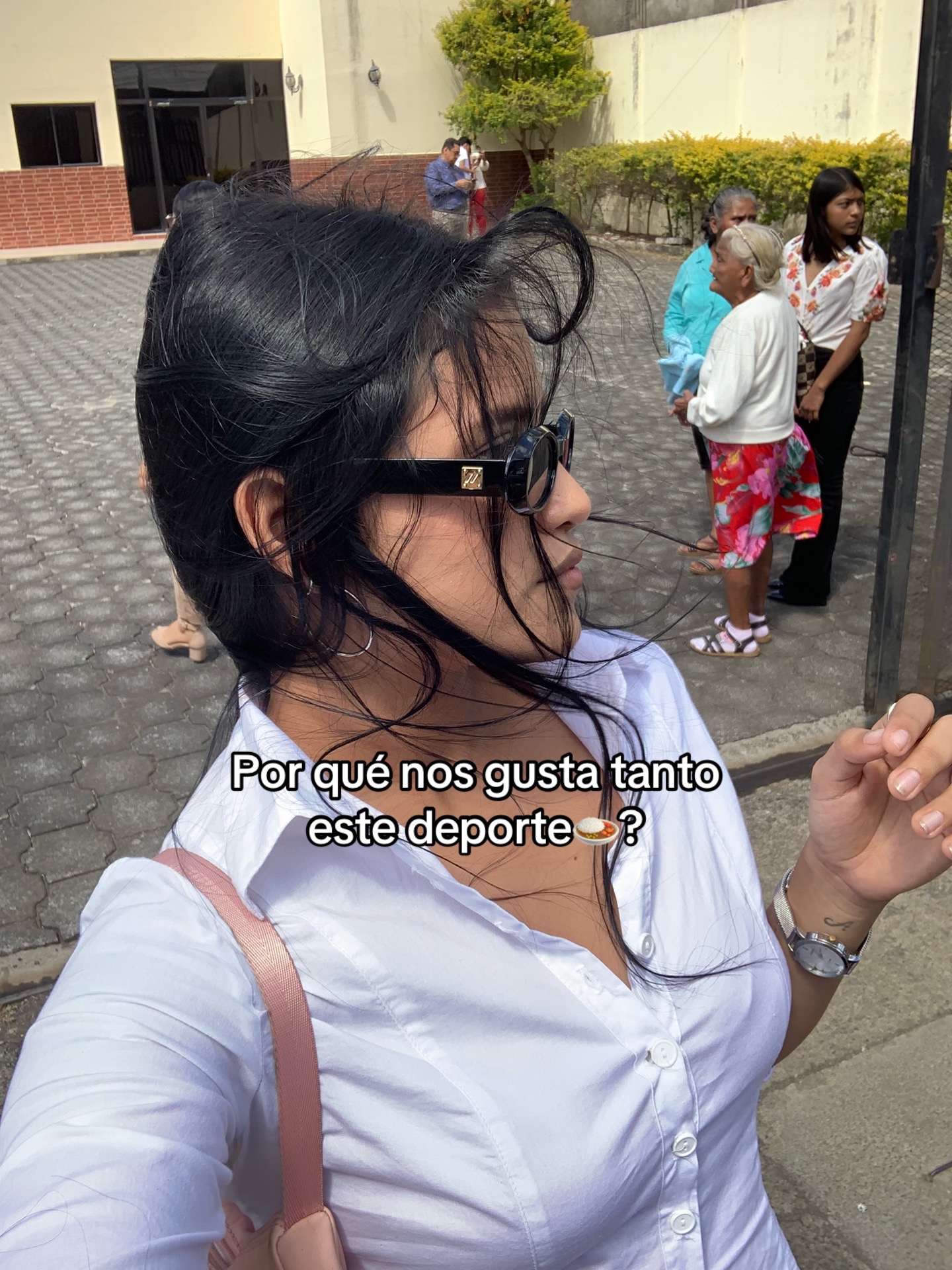 @Aura Luz