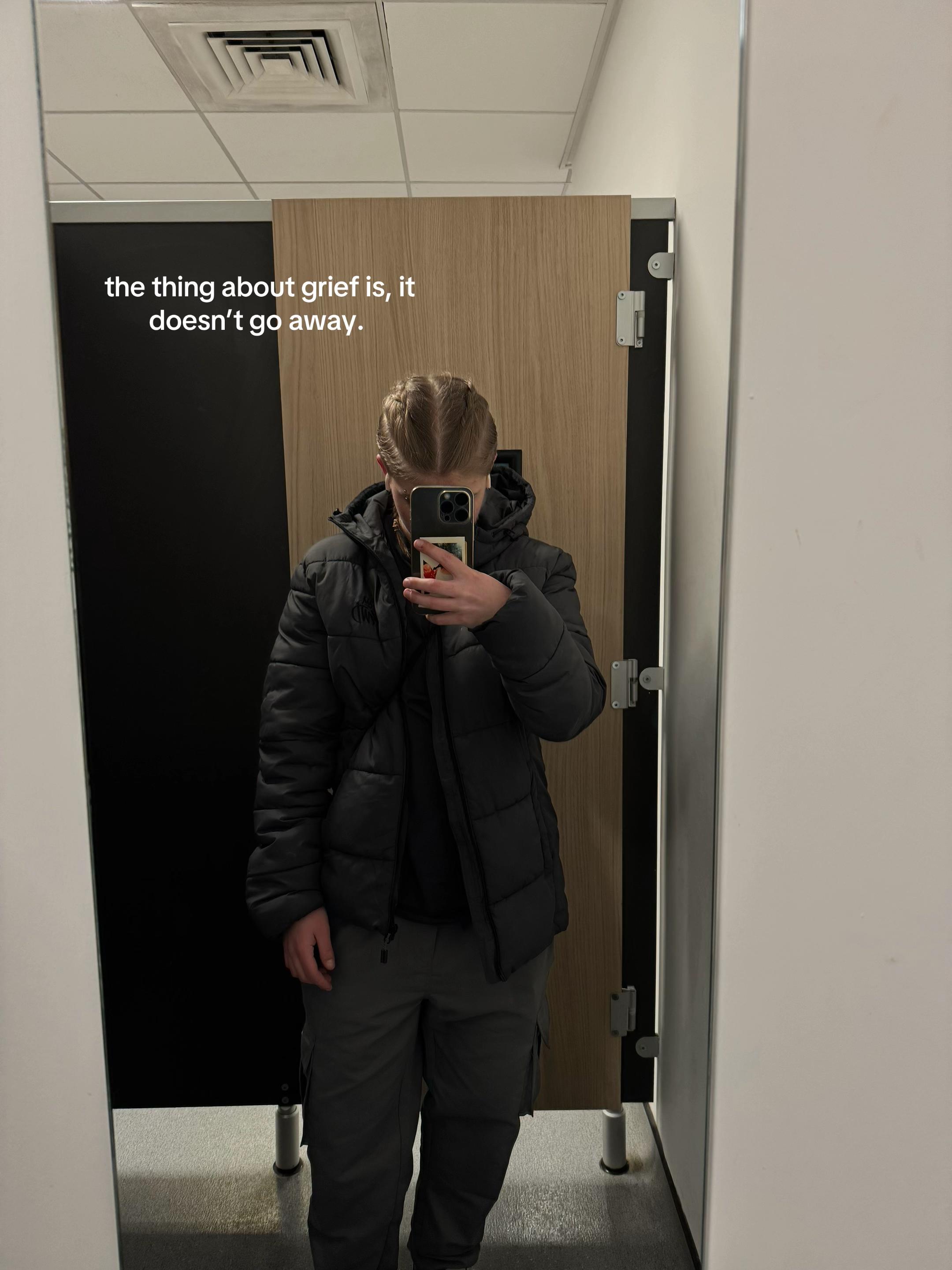 @A🖤.