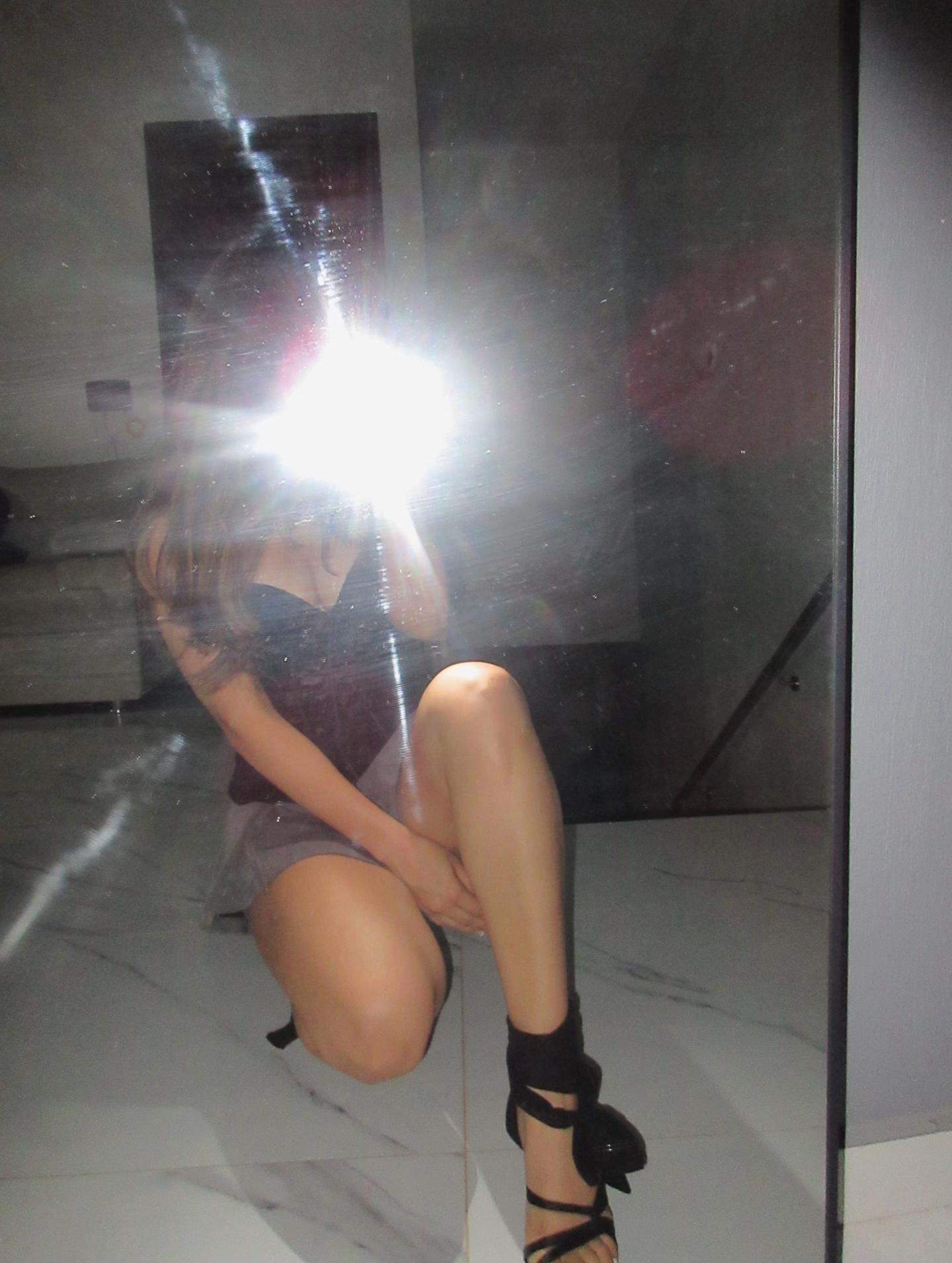 @Melannie Melano