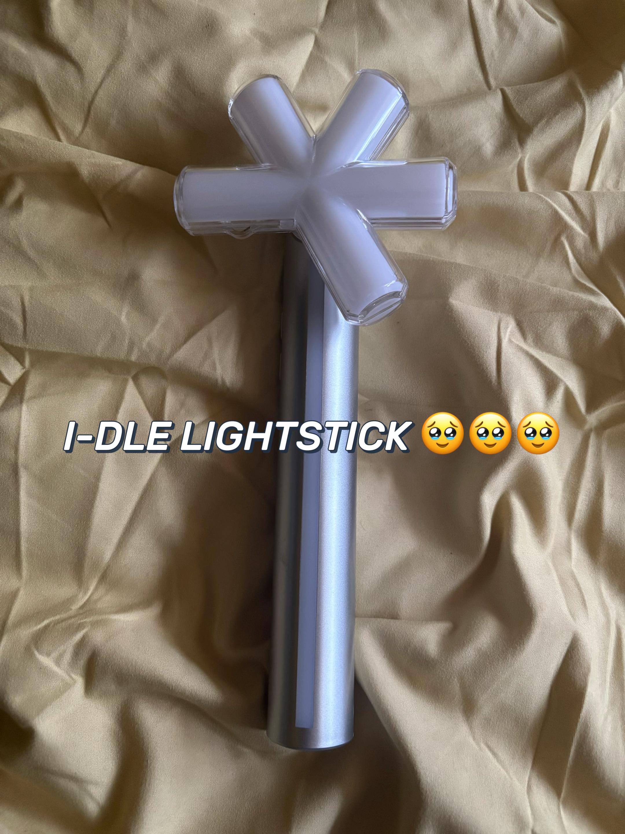 @โ
๐ข๐ฌ๐๐ฅ๐ฅ๐๐๐๐ฏ๐๐ซโ