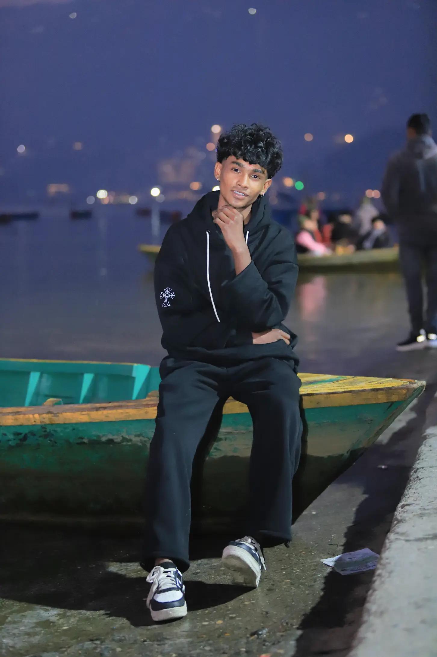 @💫𝙈🌍𝙉𝙐''