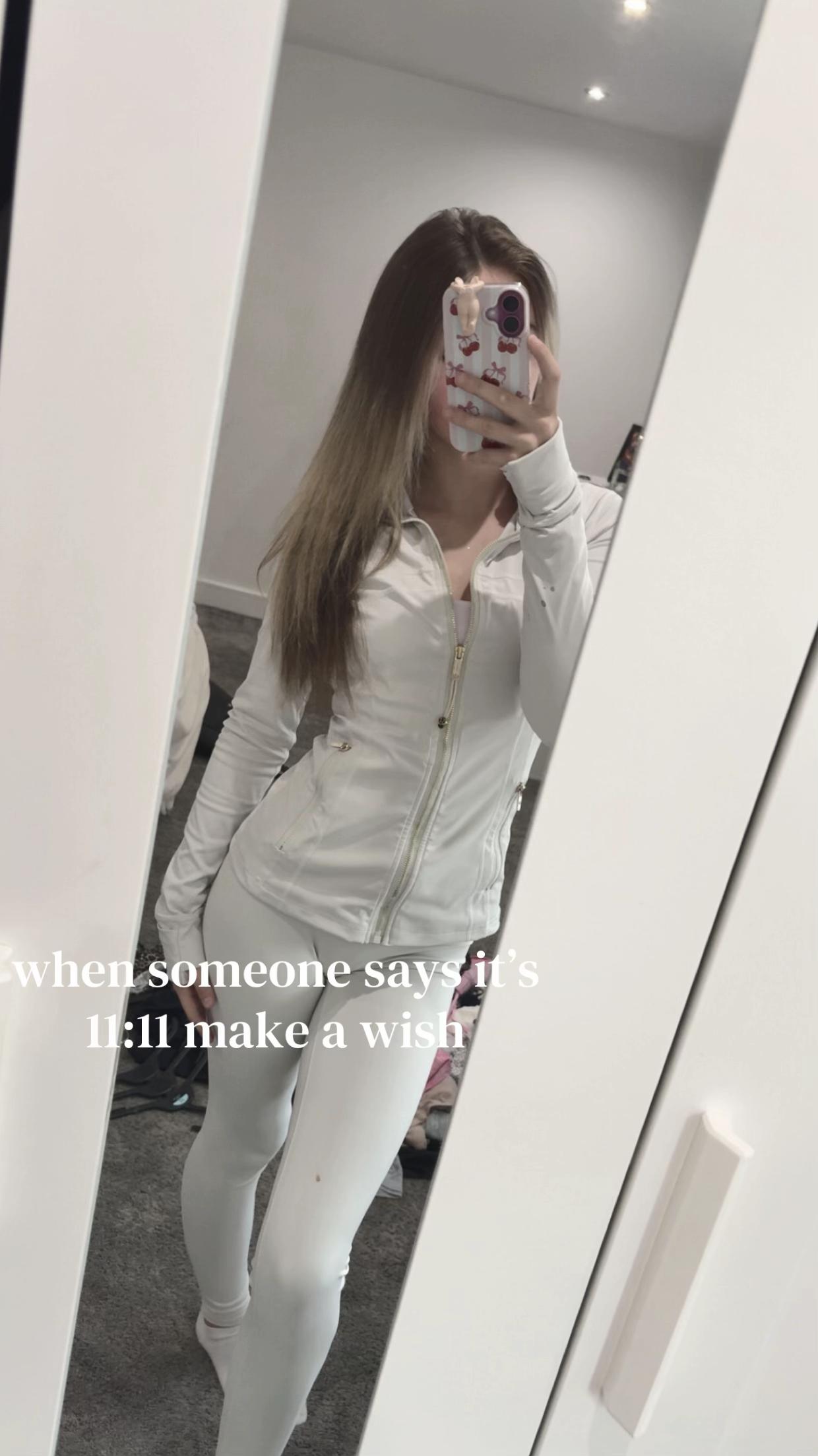 @🤍𝐦𝐚𝐝𝐝𝐲🤍