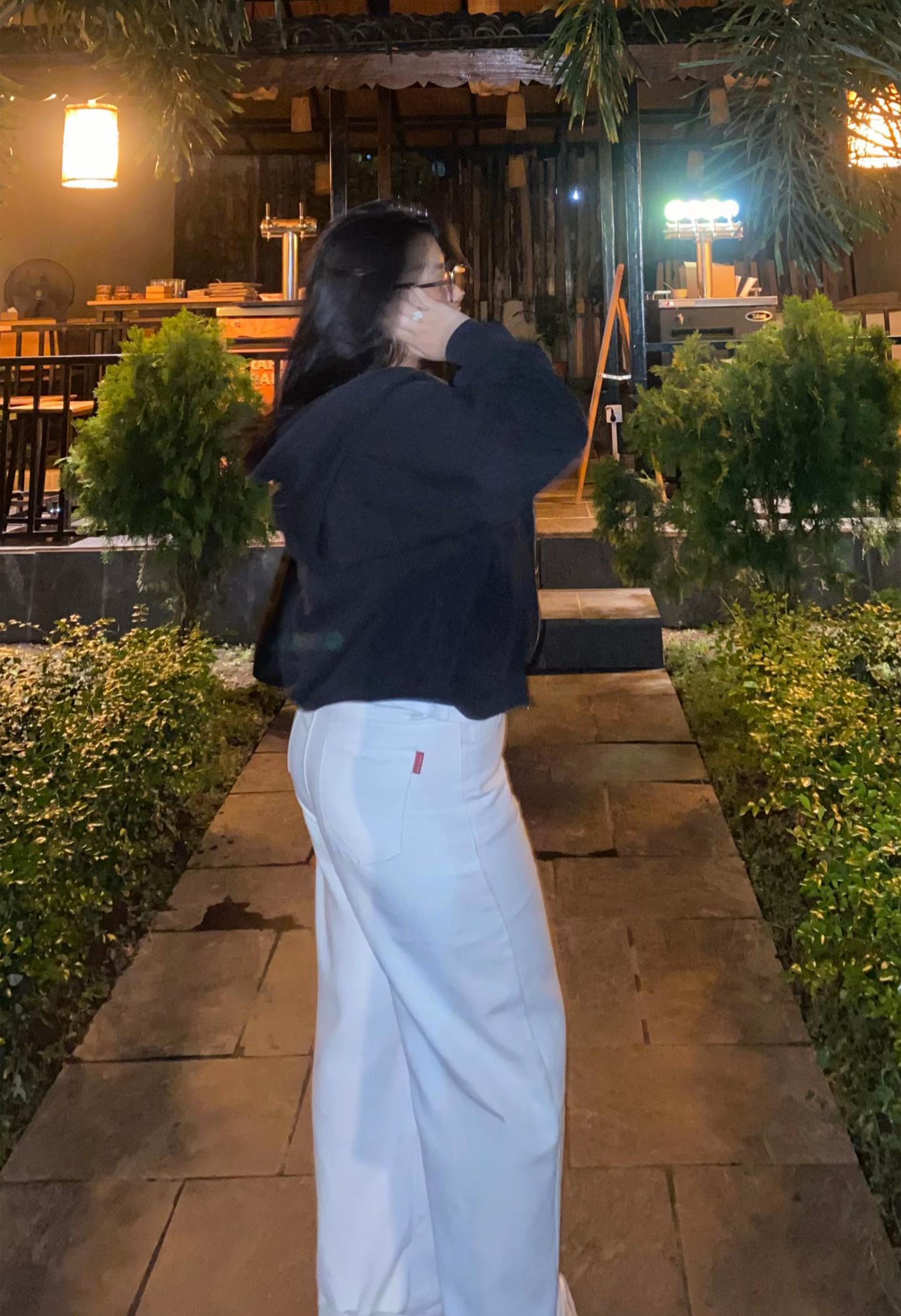@𝒜𝒢