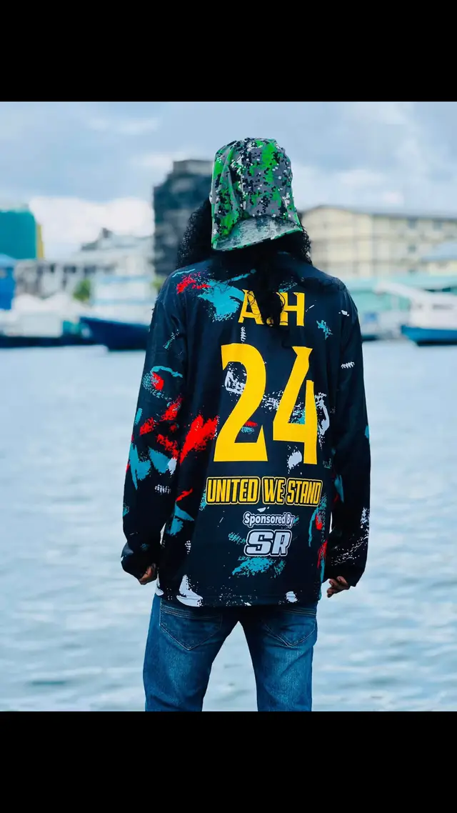 @އަޕޫރްބޯ މިރްޒާ