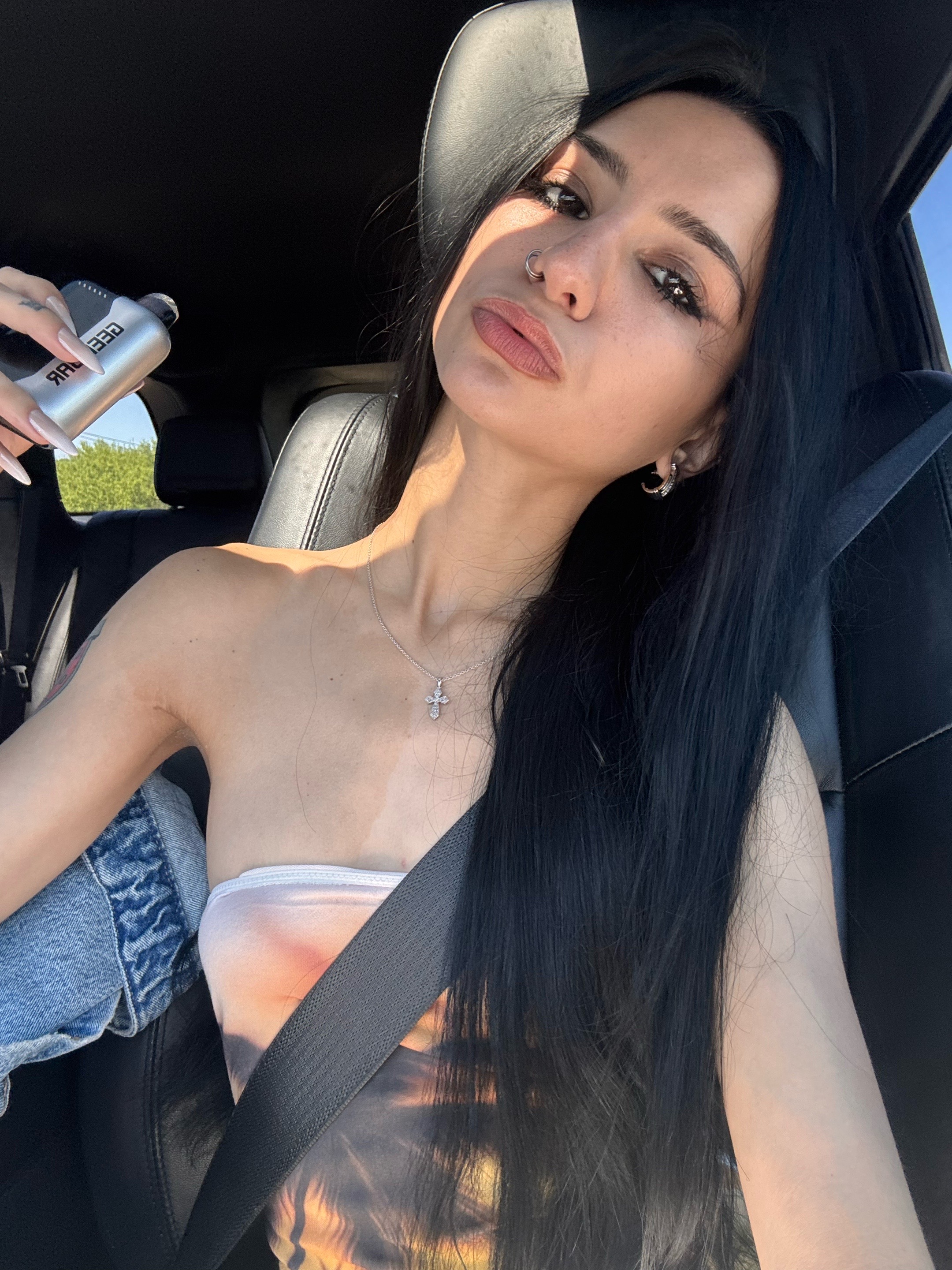@babyneedsanewfur