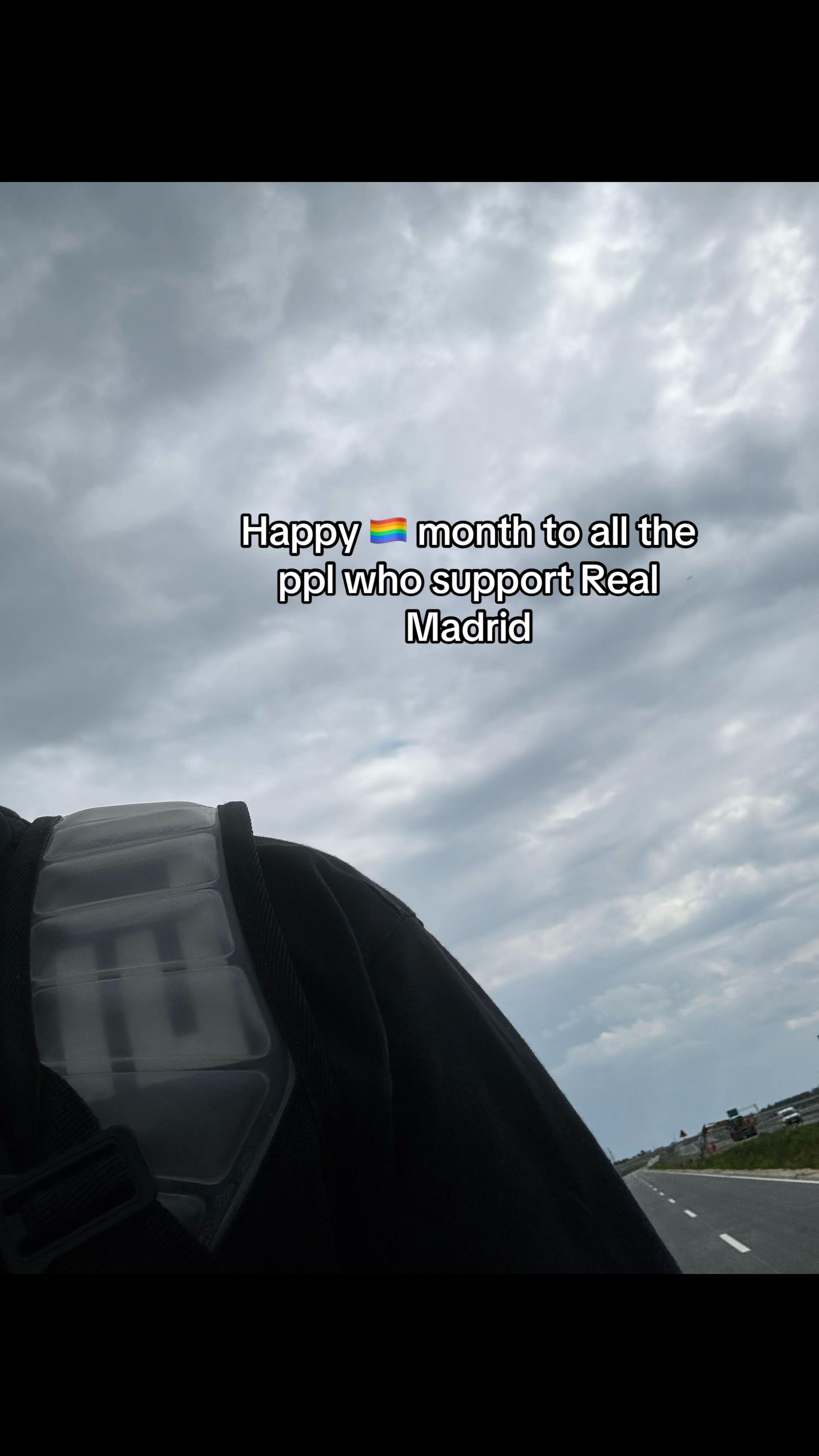 @KAPISZON