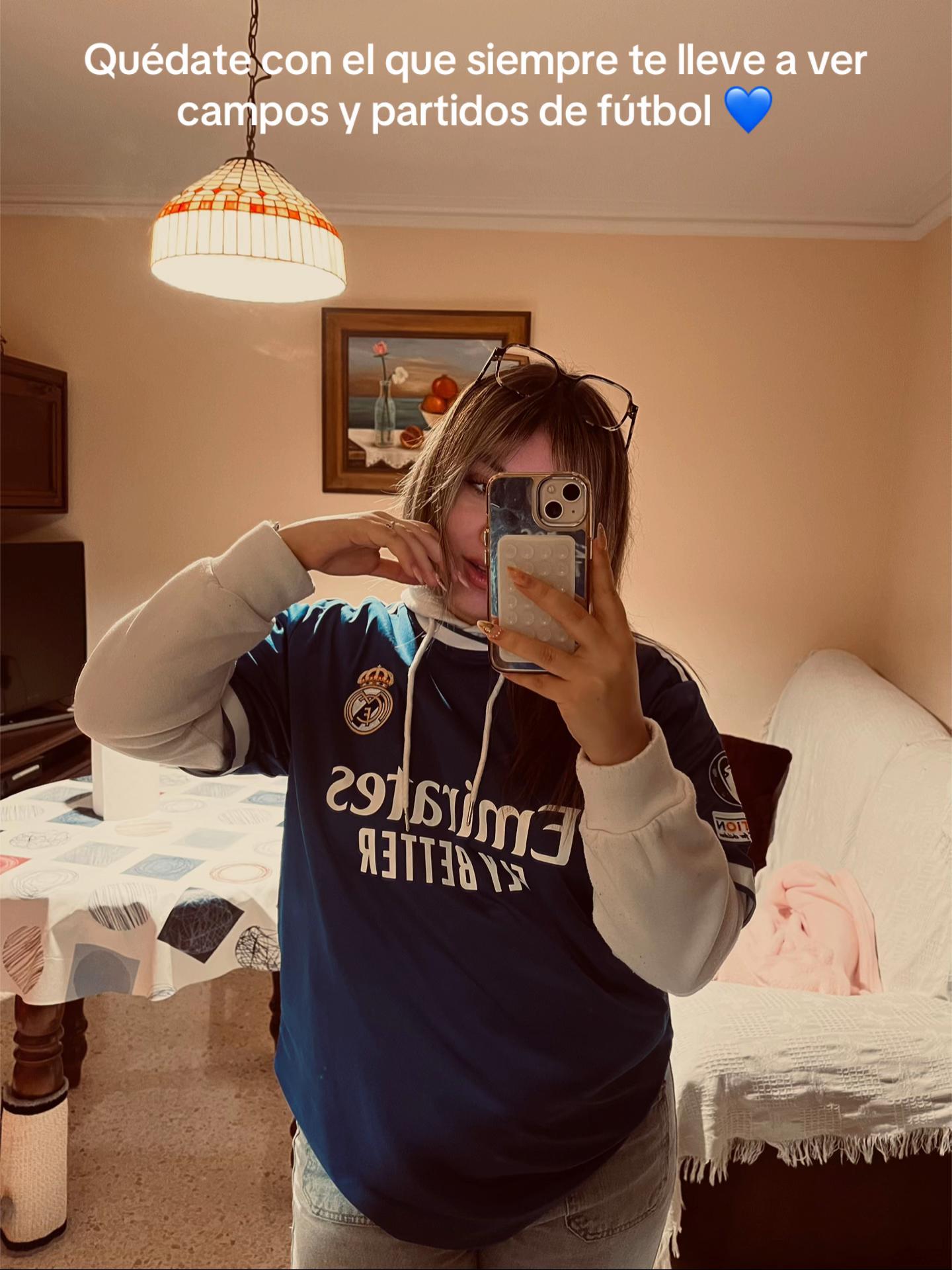 @Alba🕷️