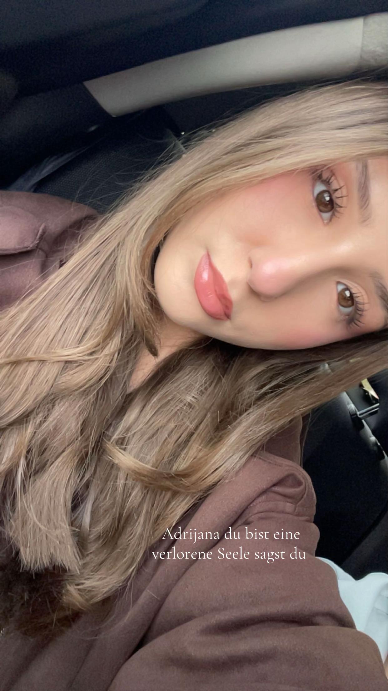@anitamrz