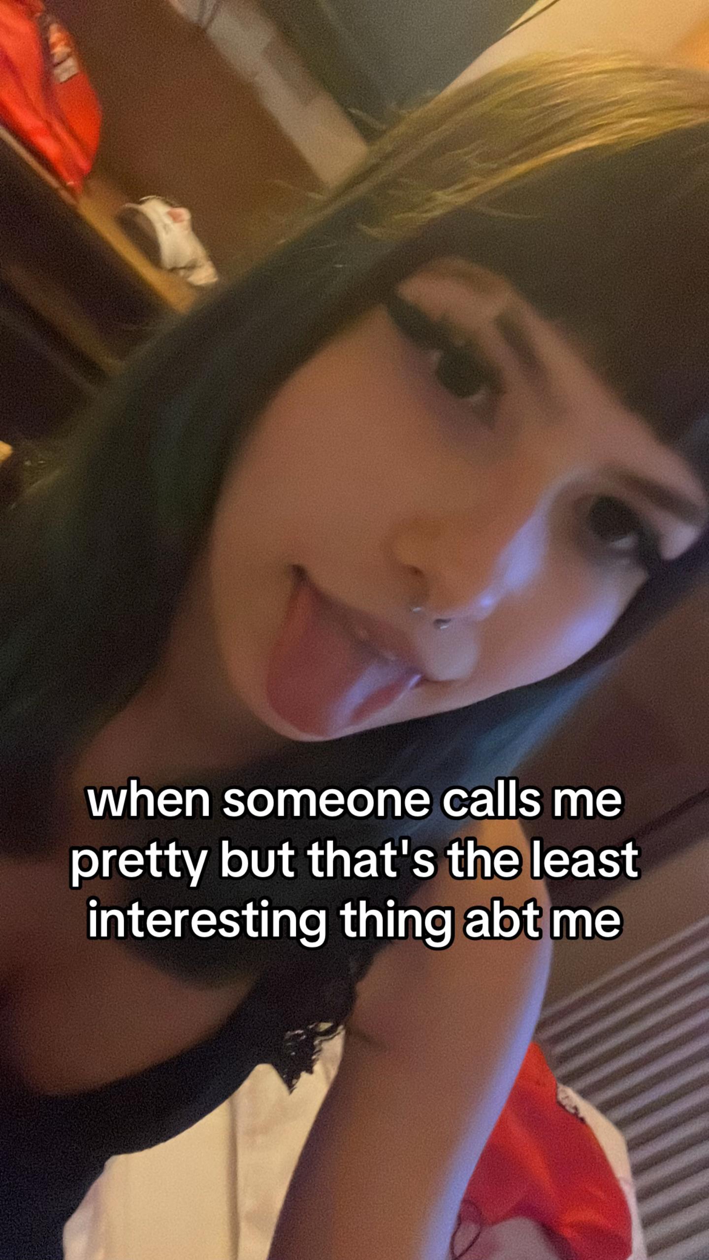 @💿𝓵𝓲𝓿𝓲𝓪