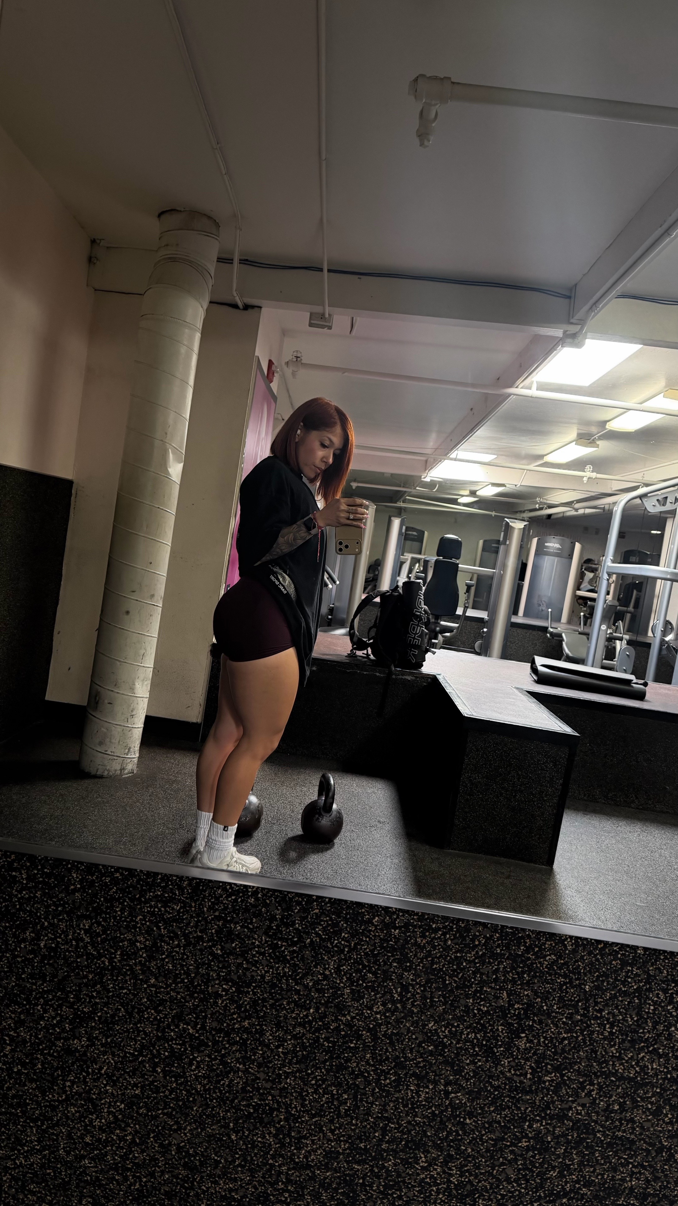 @bootyy_queens