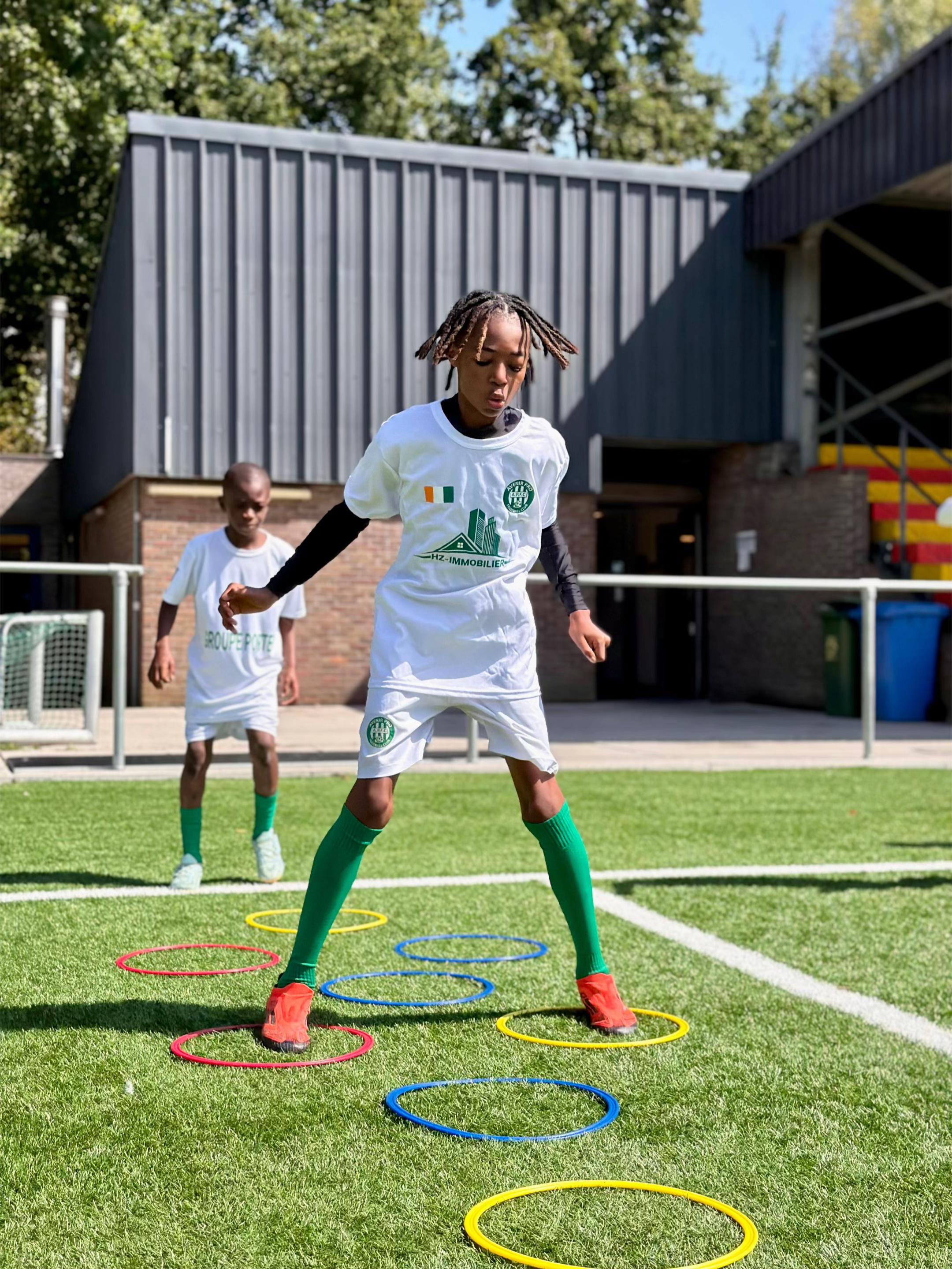 @Avenir PRO FOOTBALL CLUB
