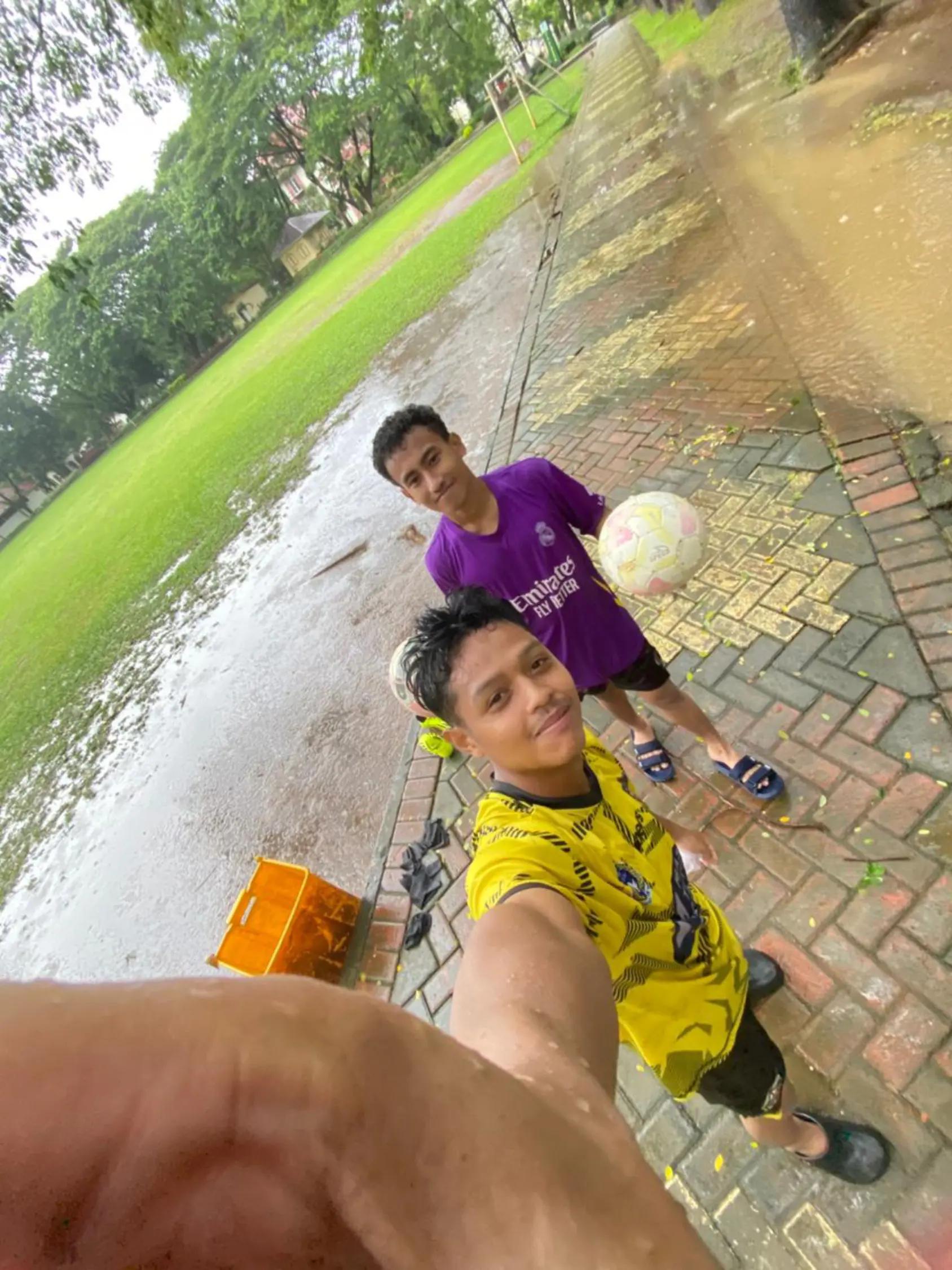@Yusril