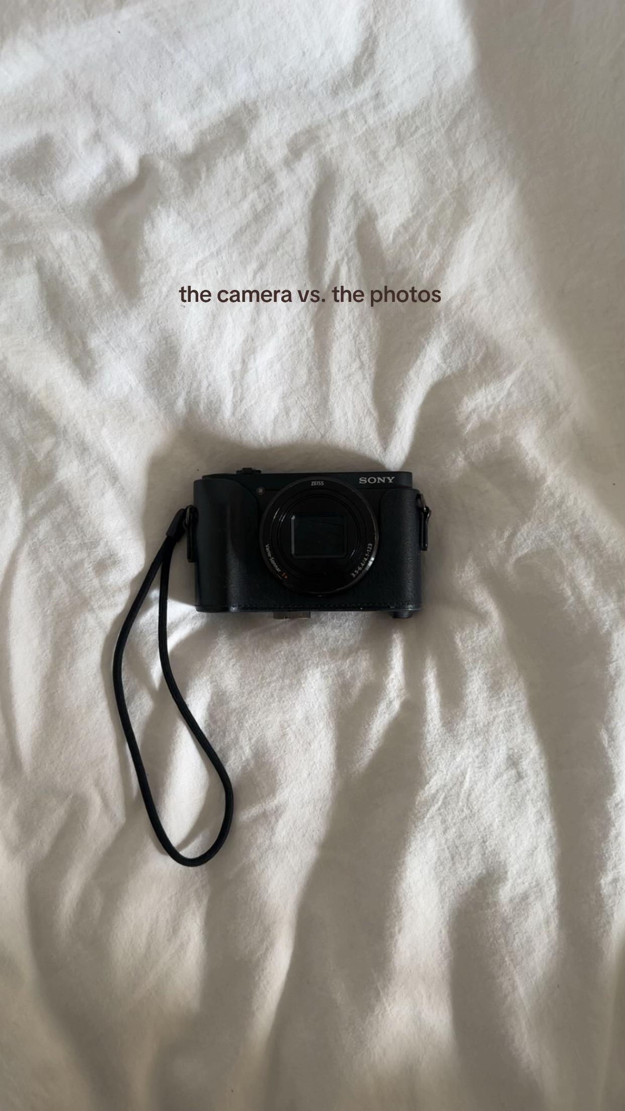 @SIMONE ESM&Eacute;E🩵