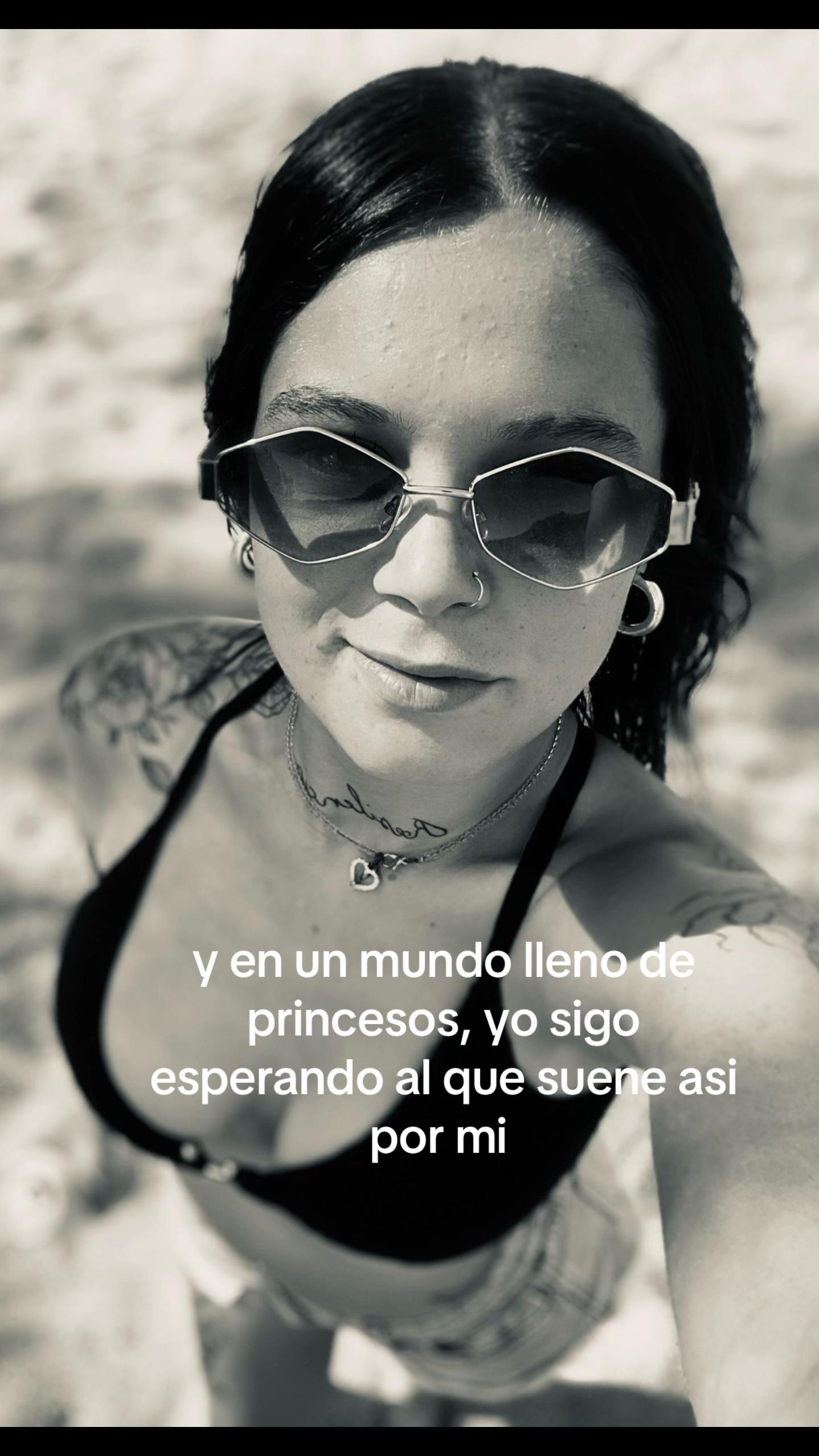 @𝙈𝙖𝙧𝙩𝙞𝙣𝙖 :)