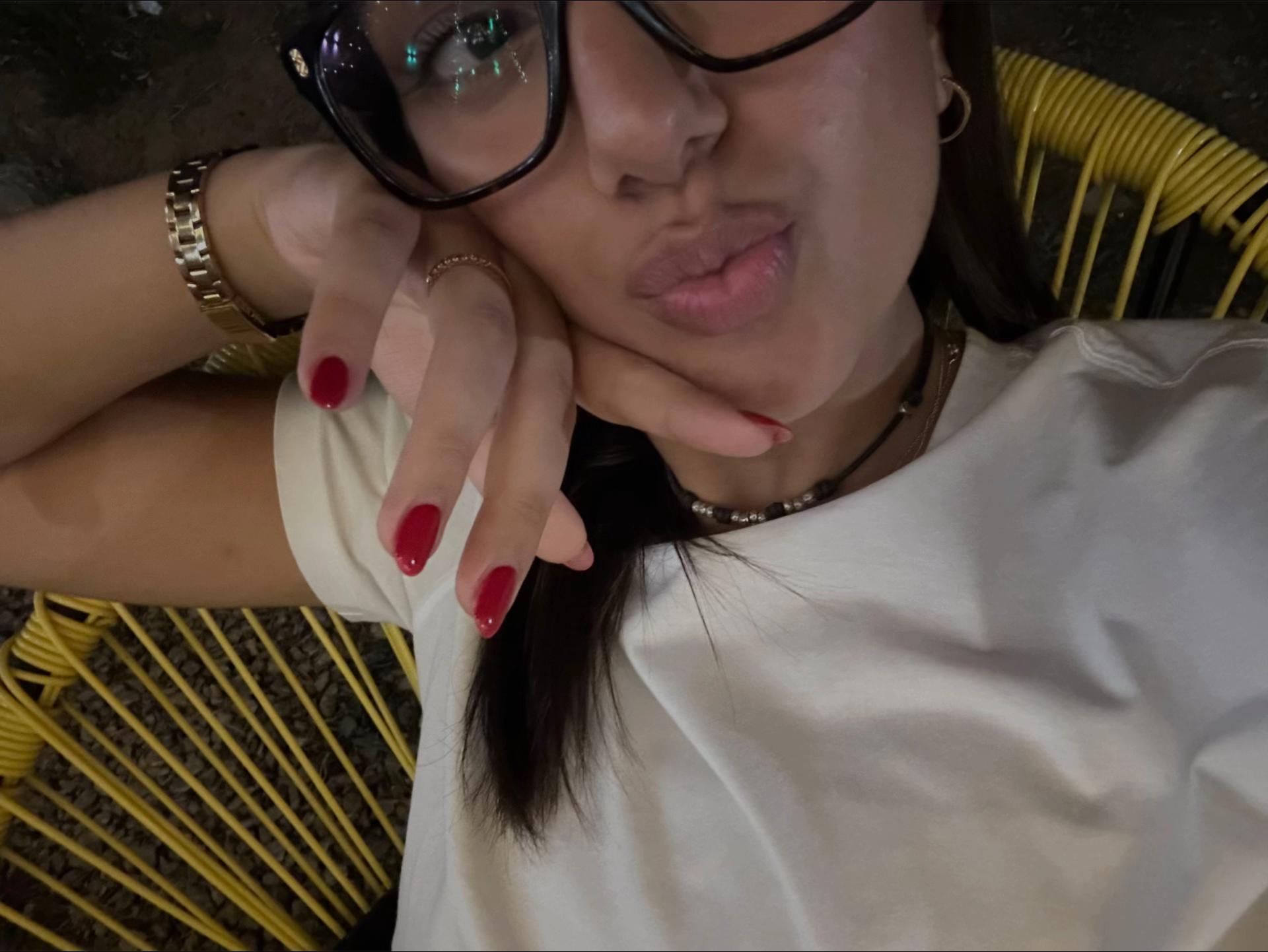 @Elena