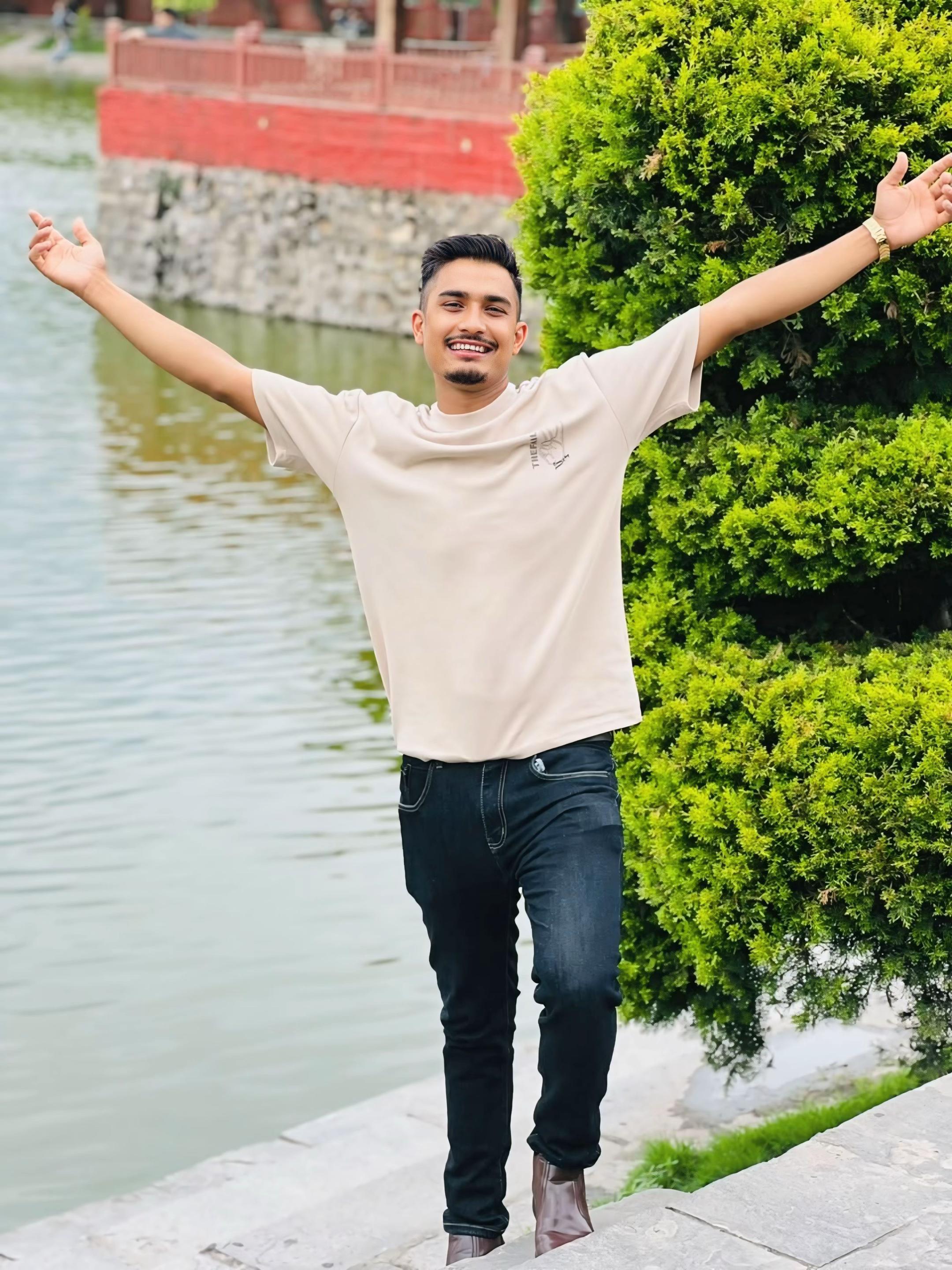 @🇯🇵ओखलढुंगे निराजन🇳🇵❤️