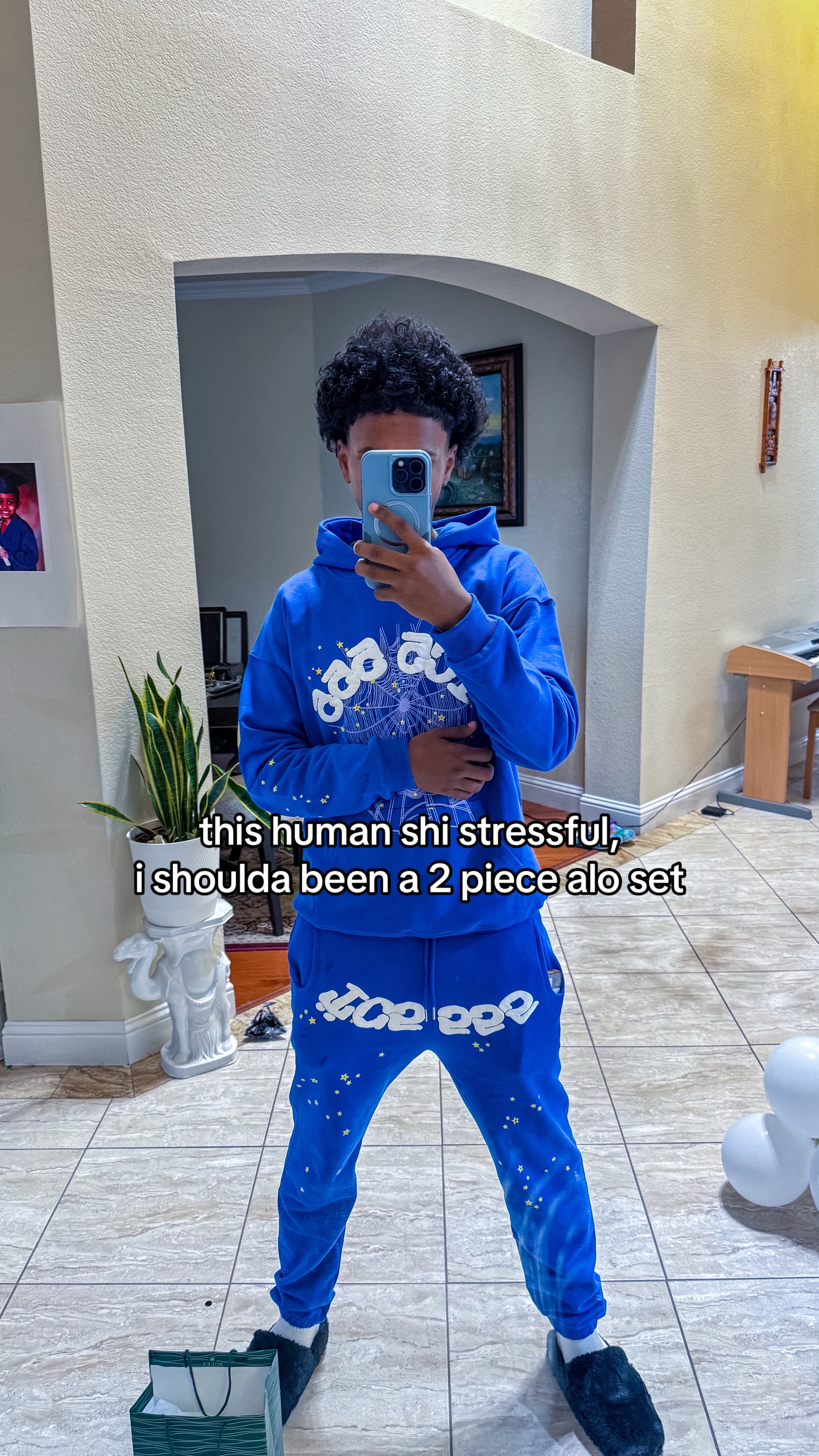 @brrket