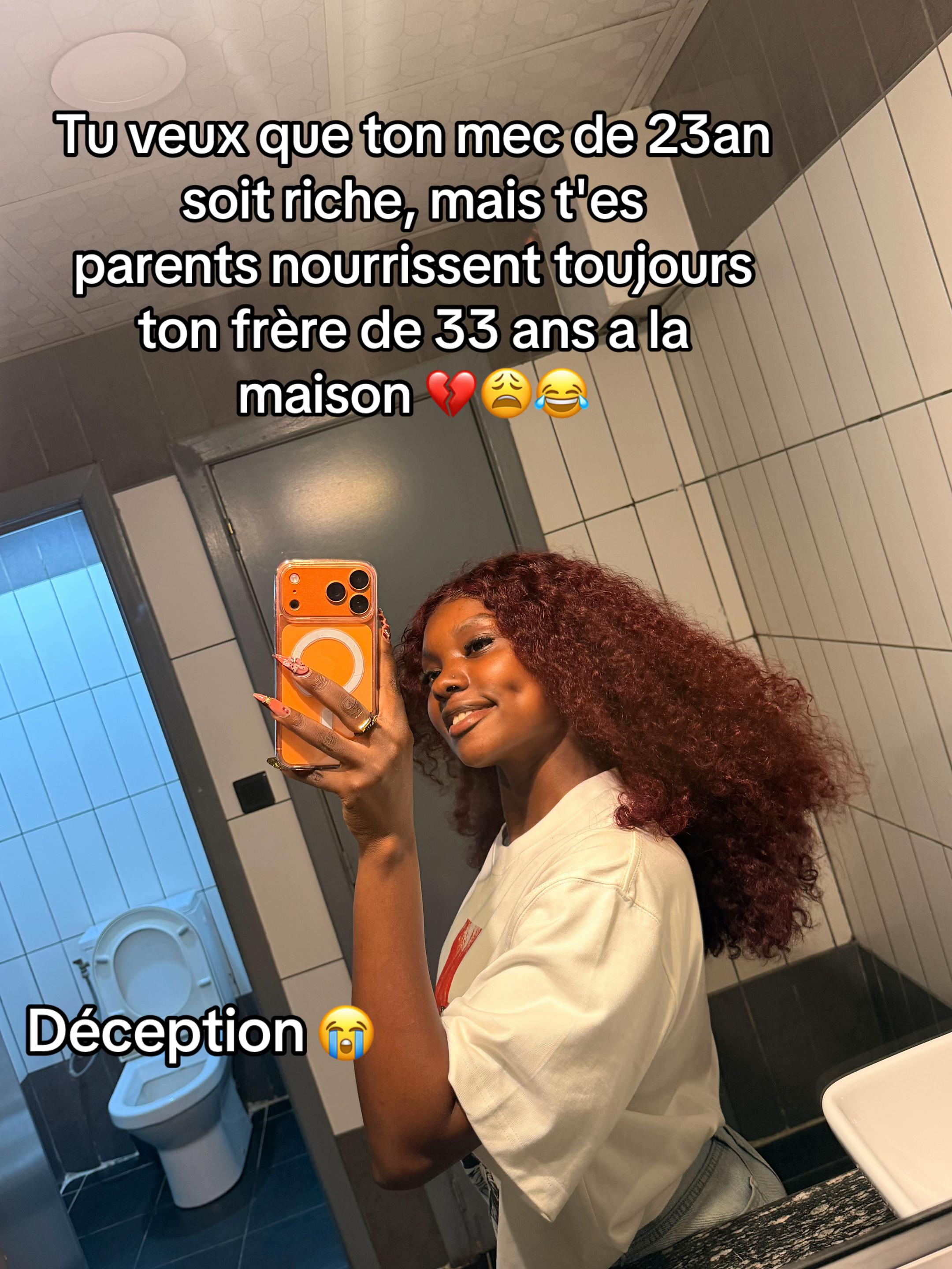@Chrischou🧸🎀🇨🇫💜