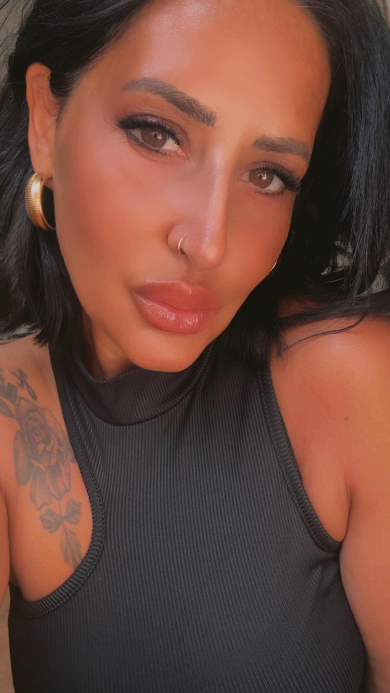 @Santina Ponte😈👑🖤🔥